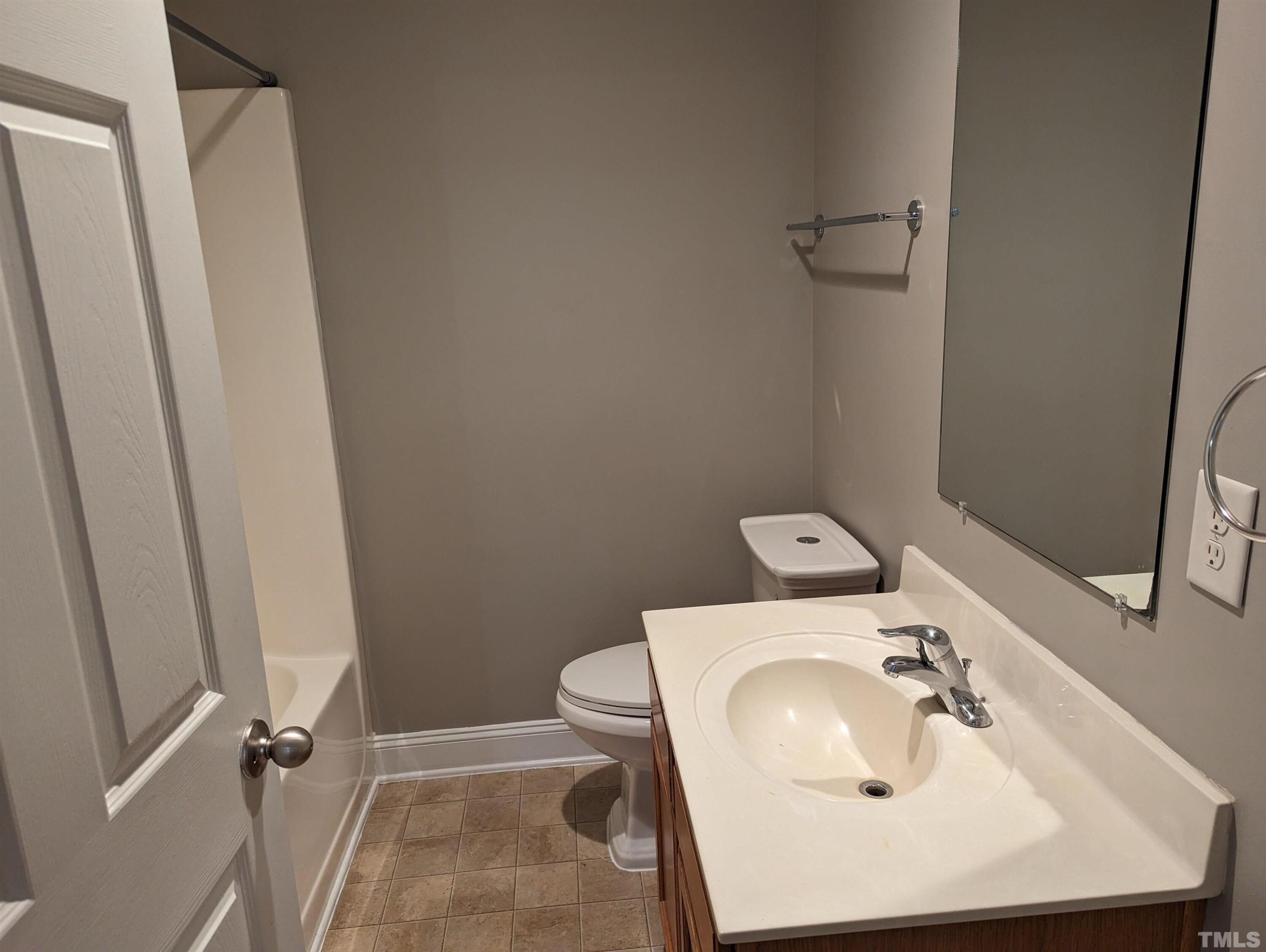 608 N Maple Street Property Photo 14