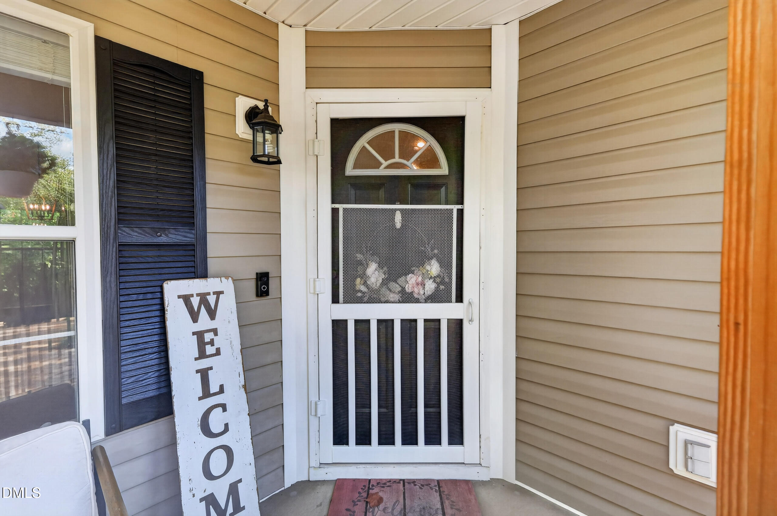 636 Harris Point Way Property Photo 5