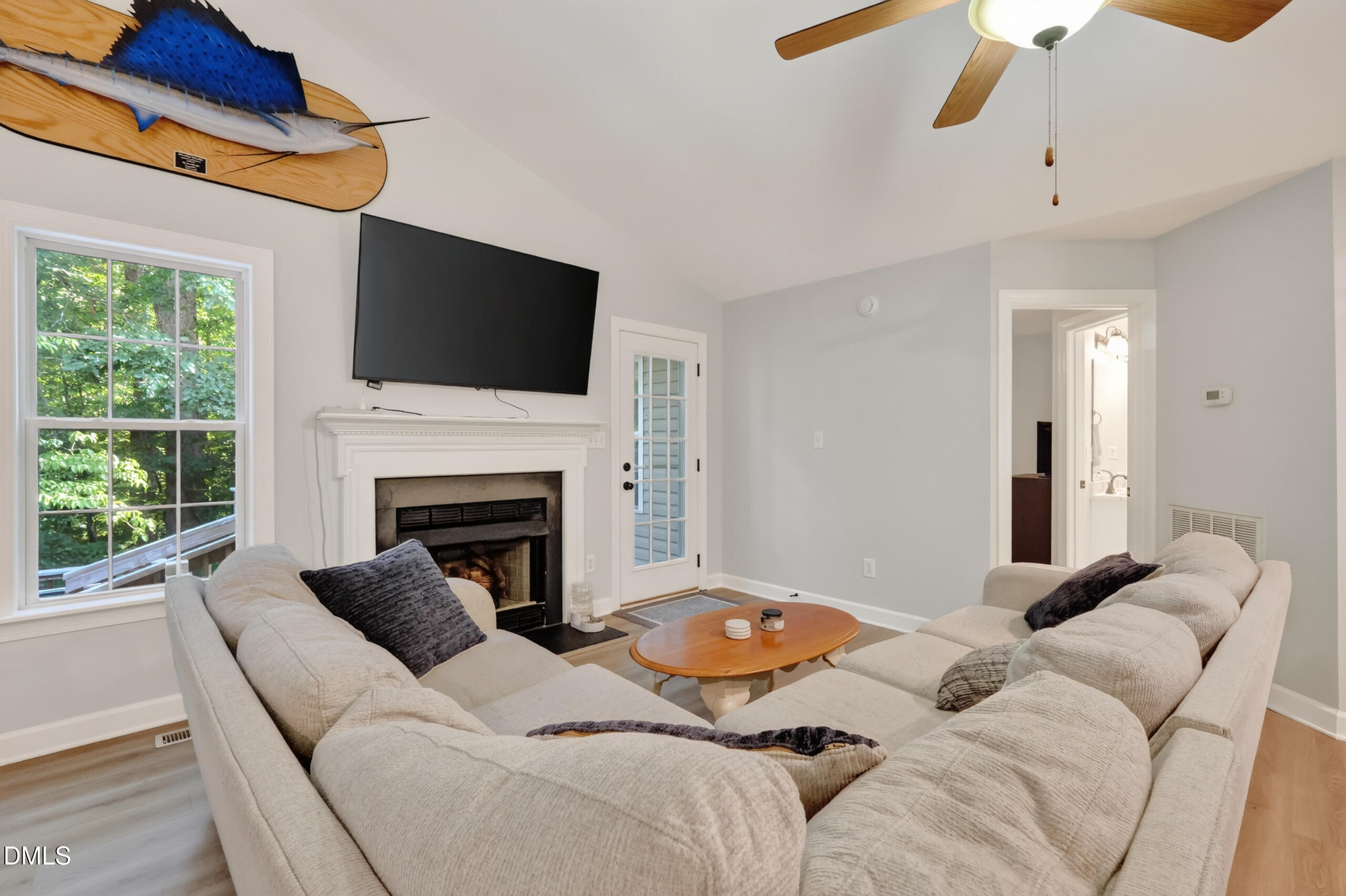 636 Harris Point Way Property Photo 23