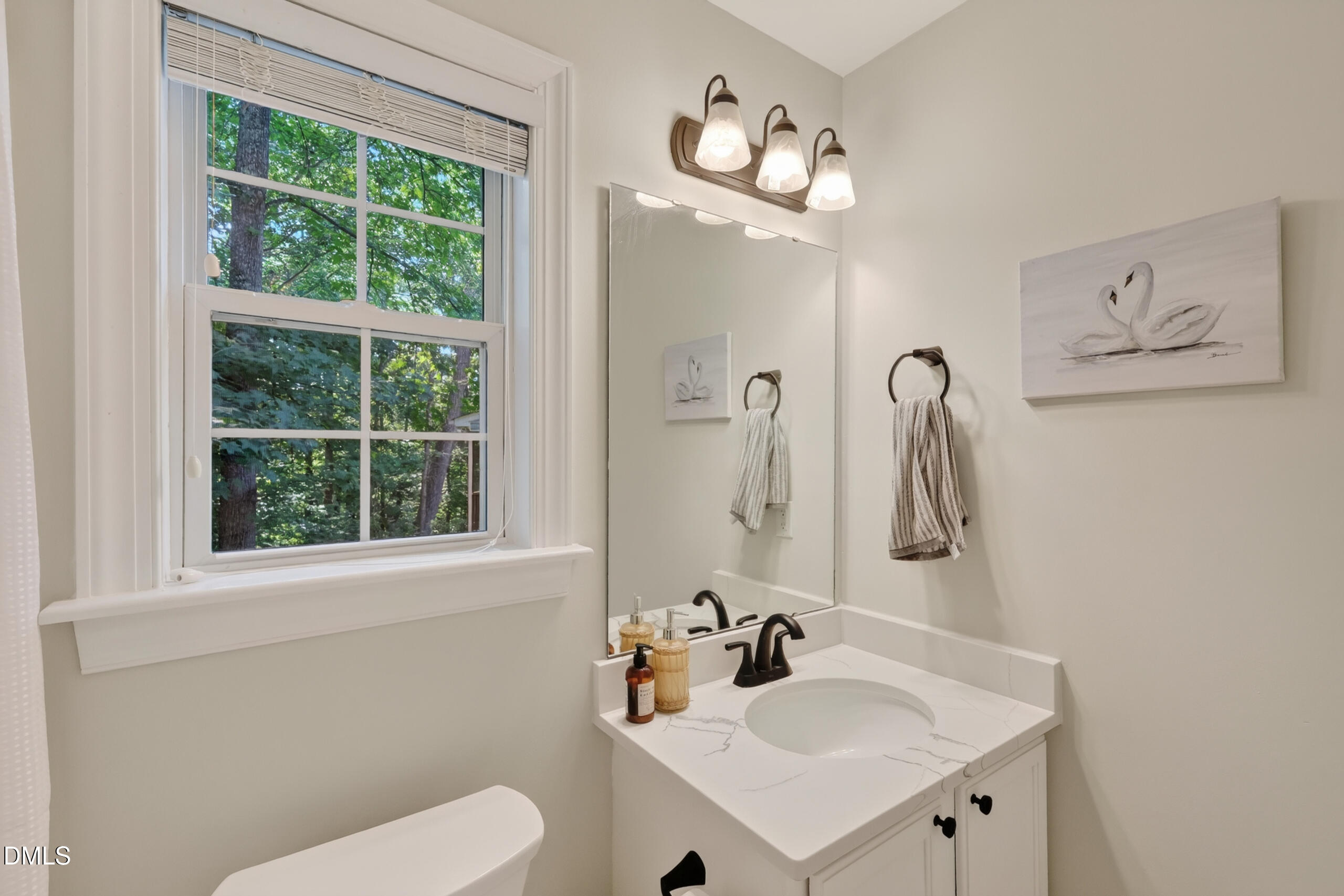 636 Harris Point Way Property Photo 37