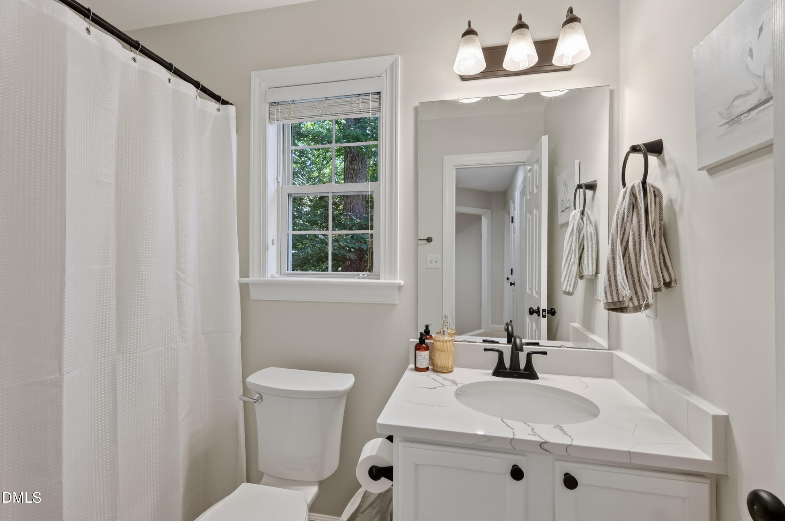 636 Harris Point Way Property Photo 38