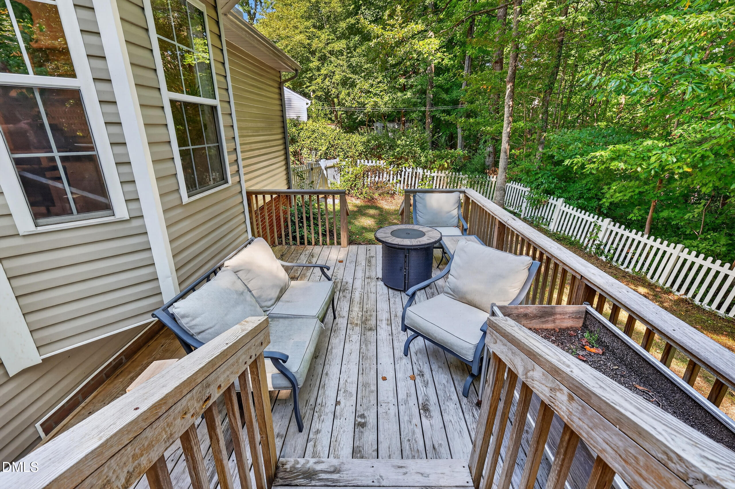 636 Harris Point Way Property Photo 41