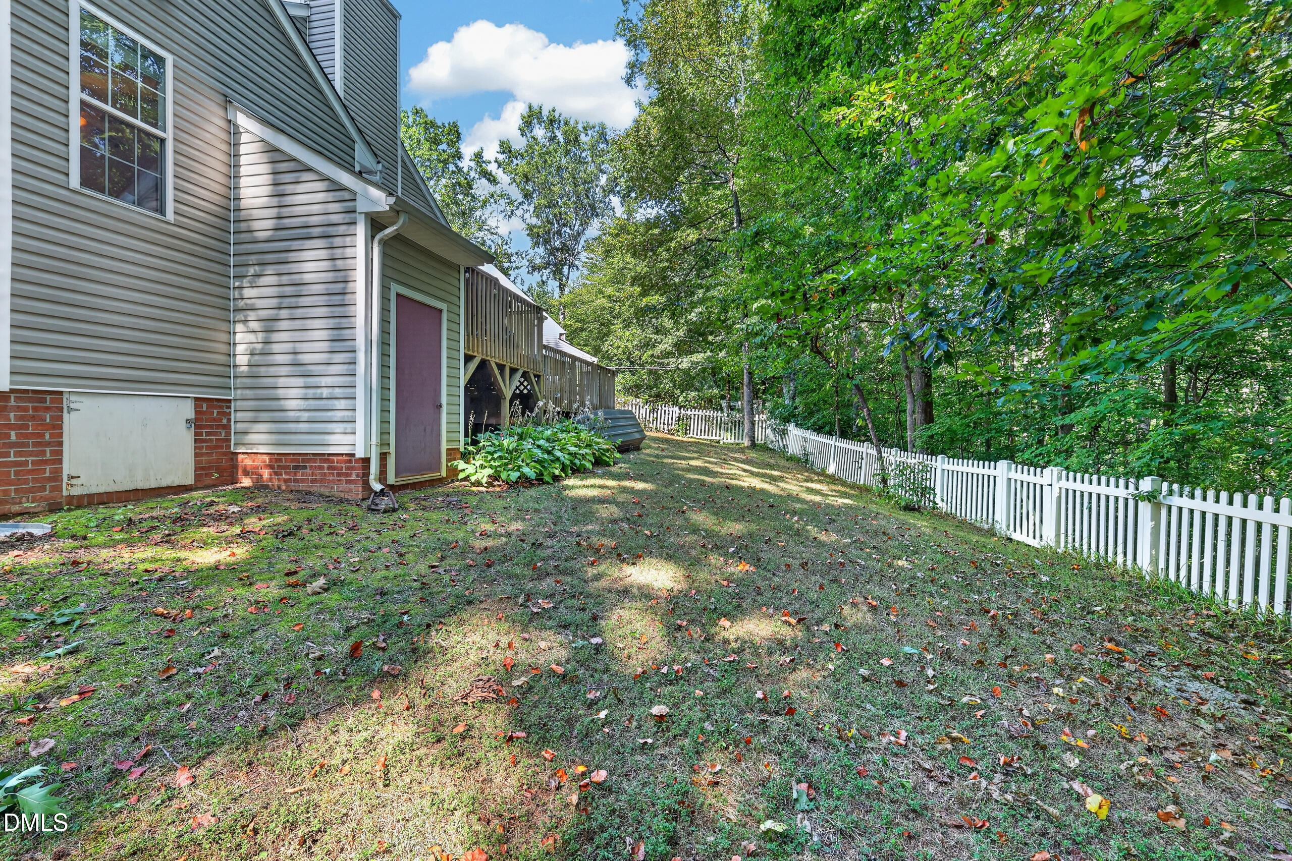 636 Harris Point Way Property Photo 45