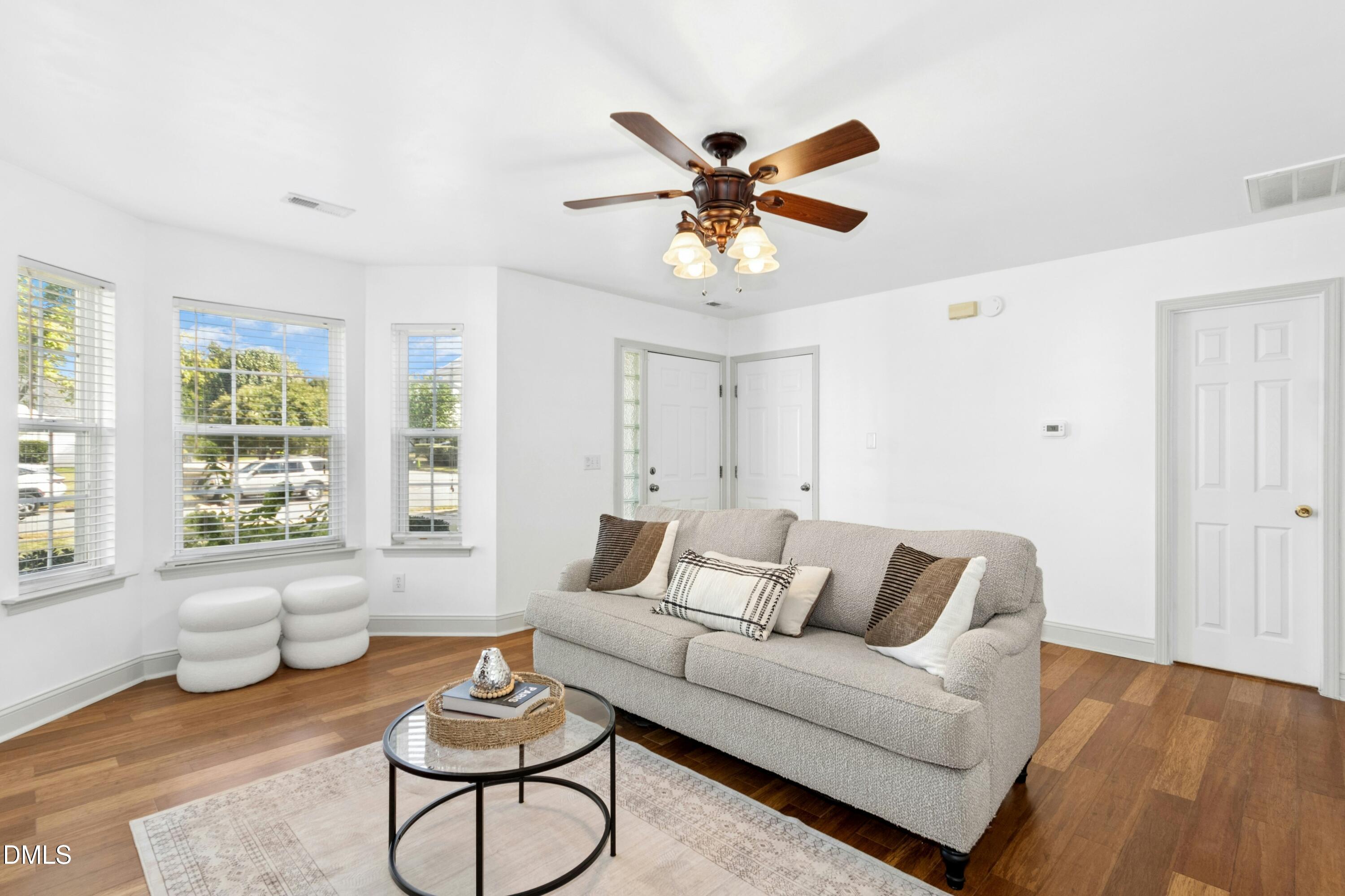 201 Taylor Glen Drive Property Photo 6