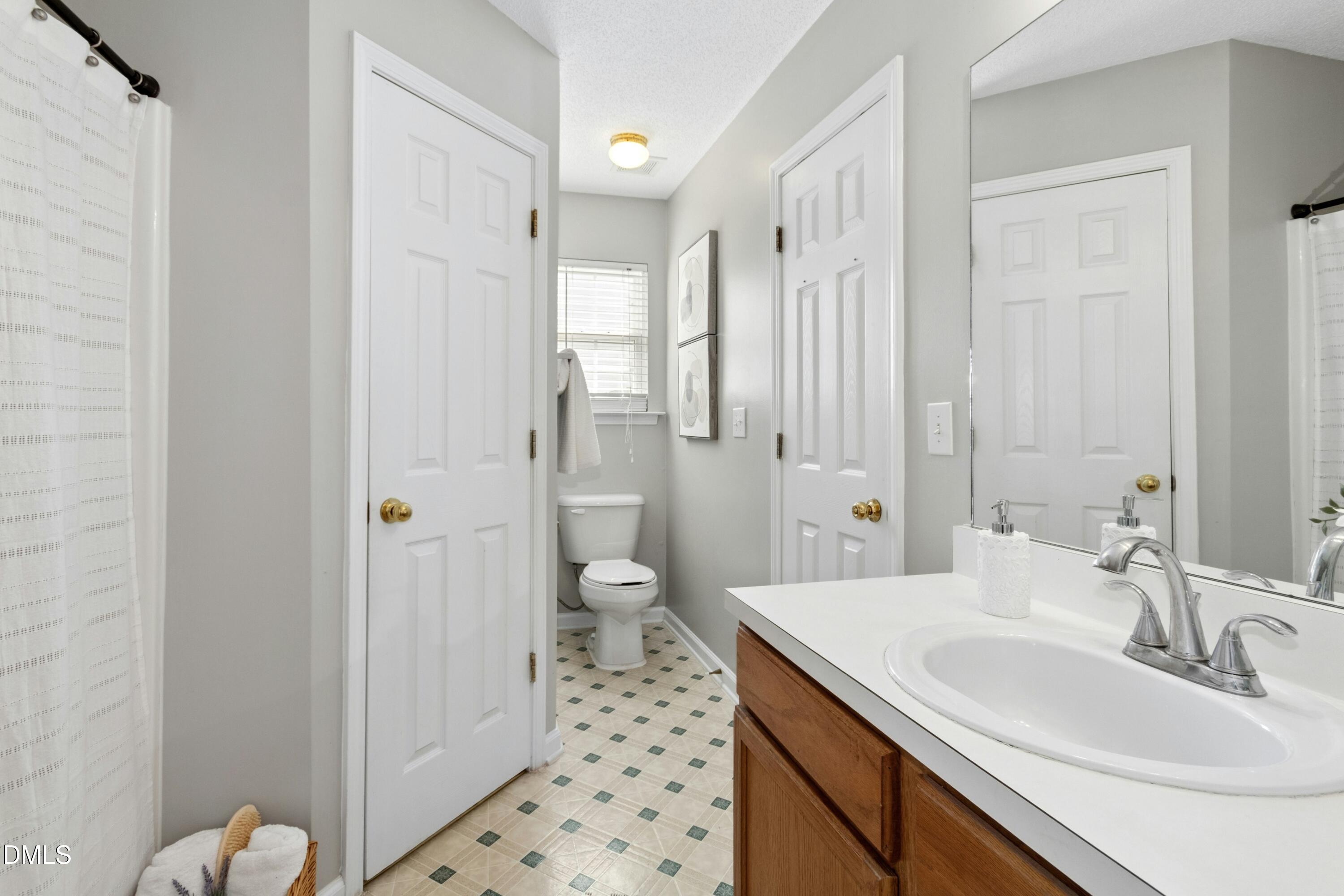 201 Taylor Glen Drive Property Photo 17