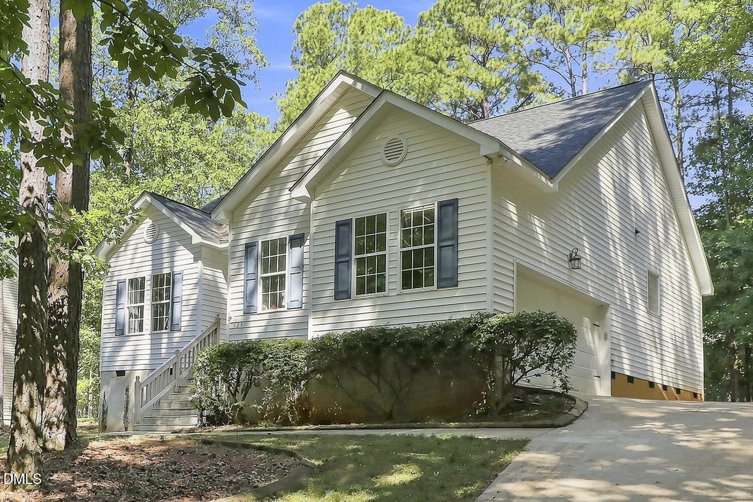 121 Rawhide Drive Property Photo 1