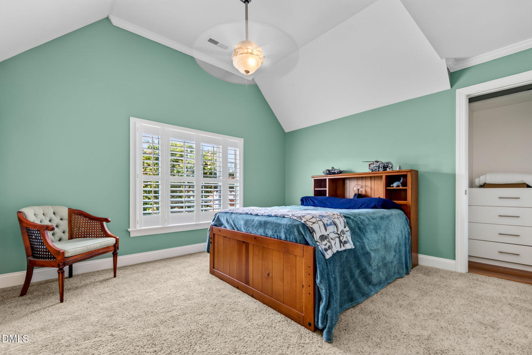 101 Kings Castle Drive Property Photo 43