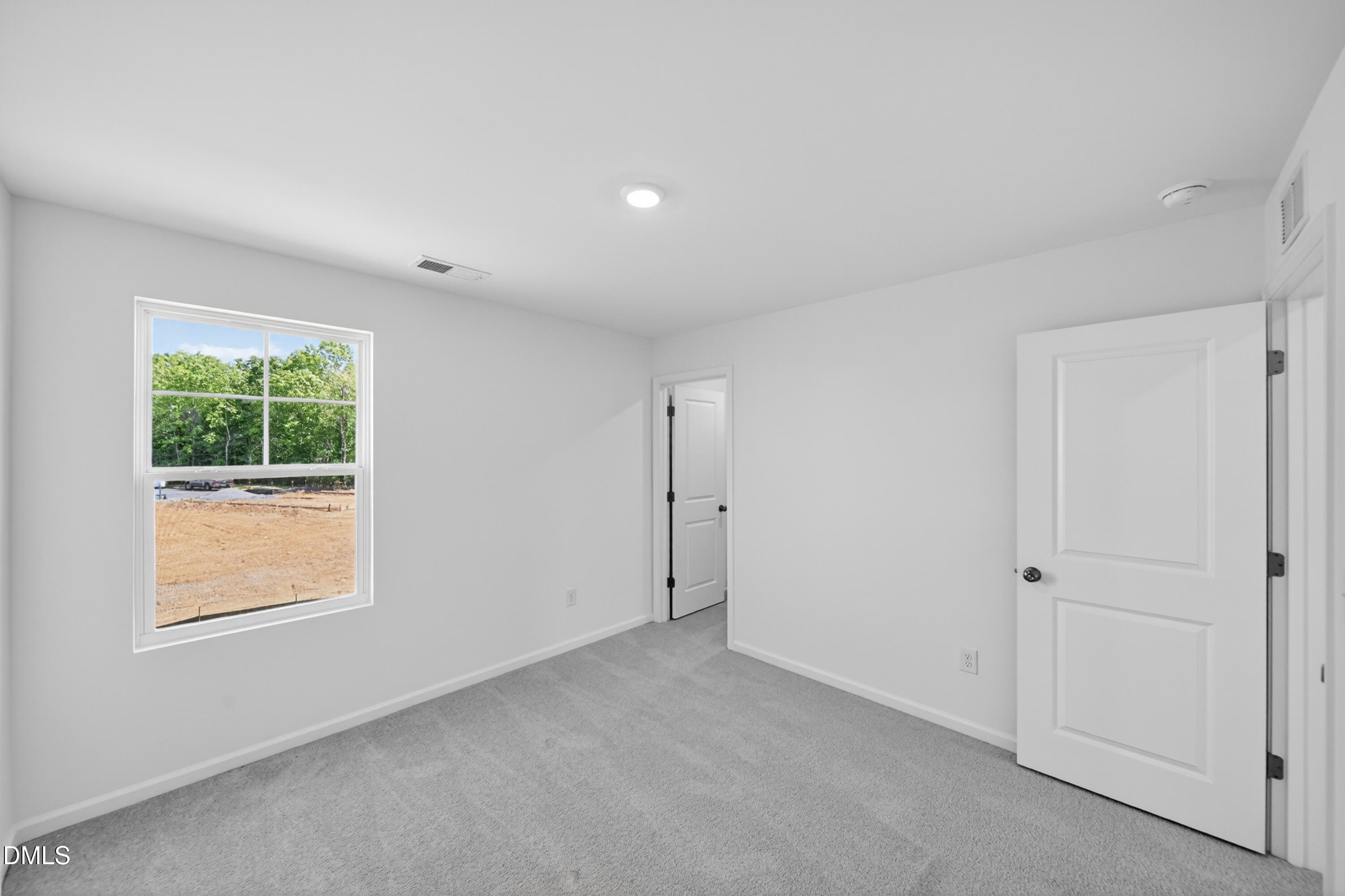 120 Tarnet Trail Property Photo 11