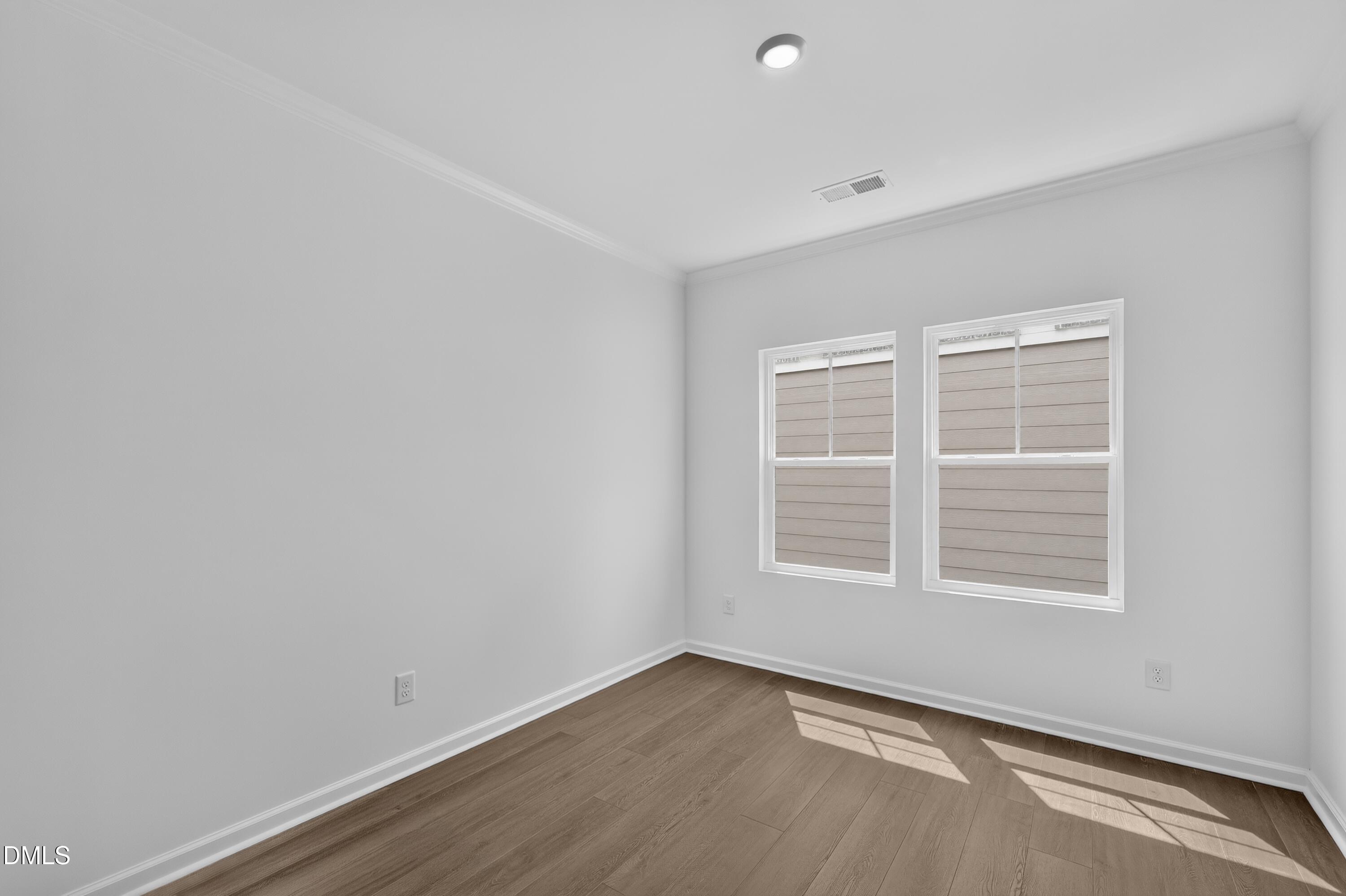 120 Tarnet Trail Property Photo 11