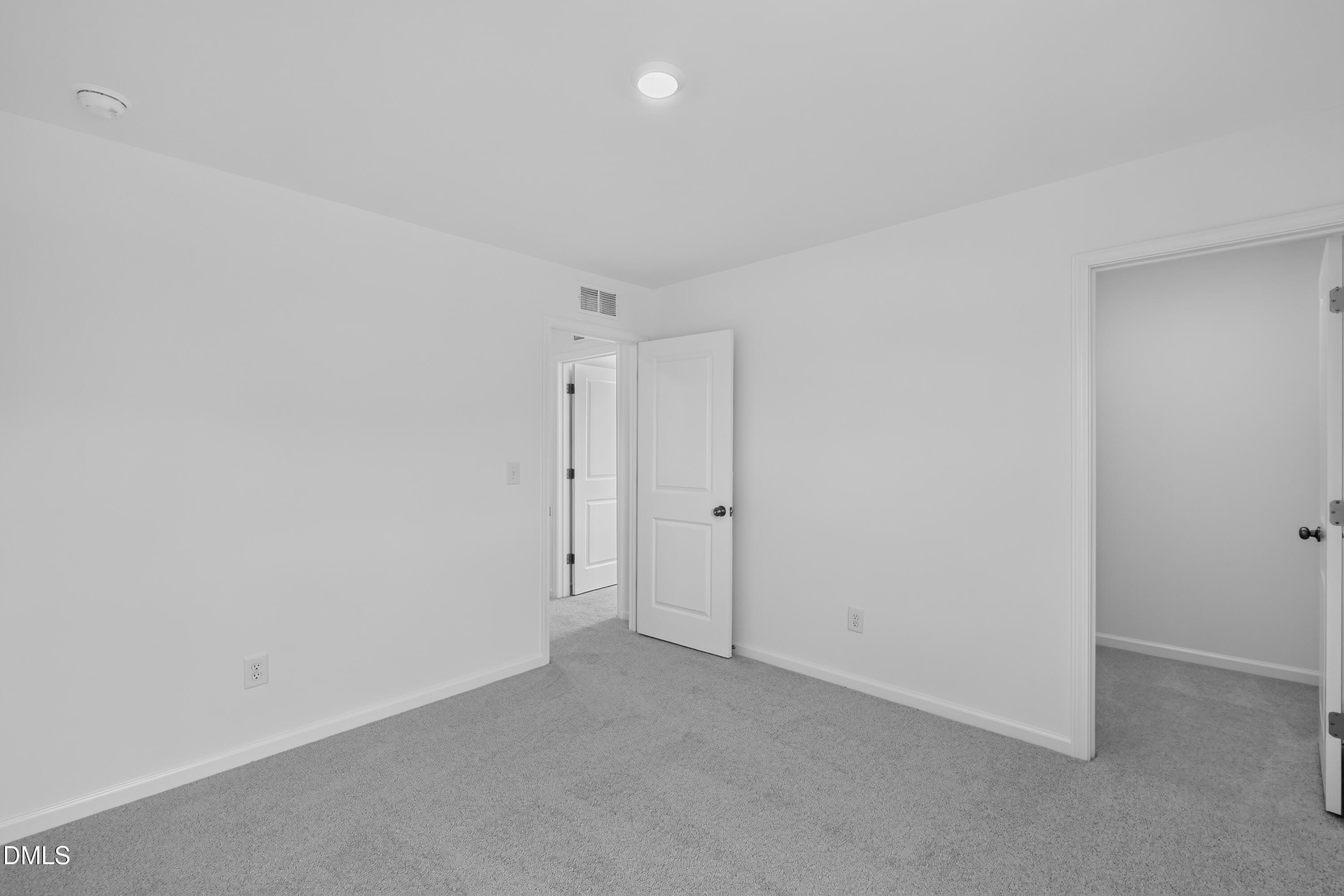 120 Tarnet Trail Property Photo 16