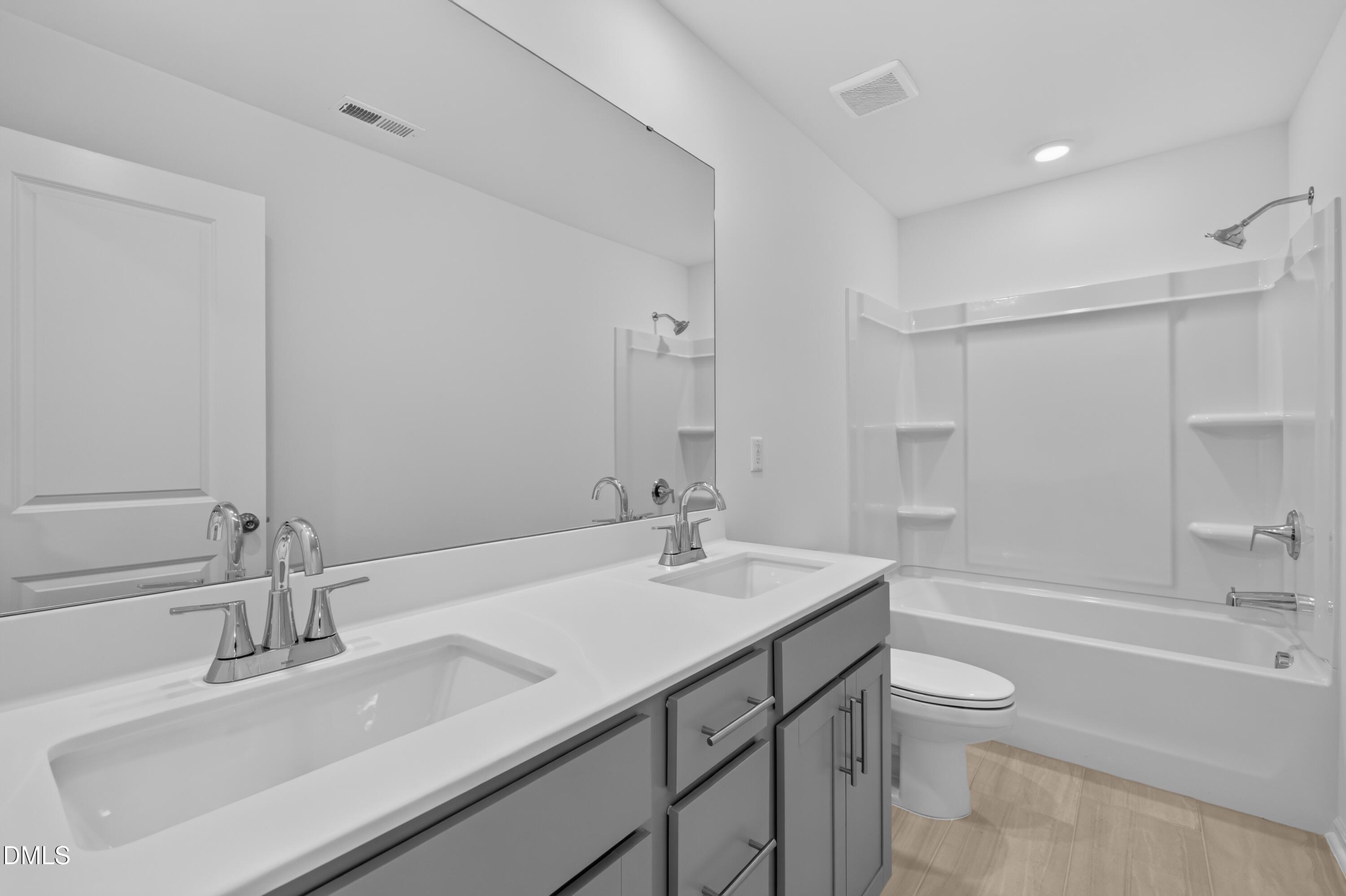 120 Tarnet Trail Property Photo 23