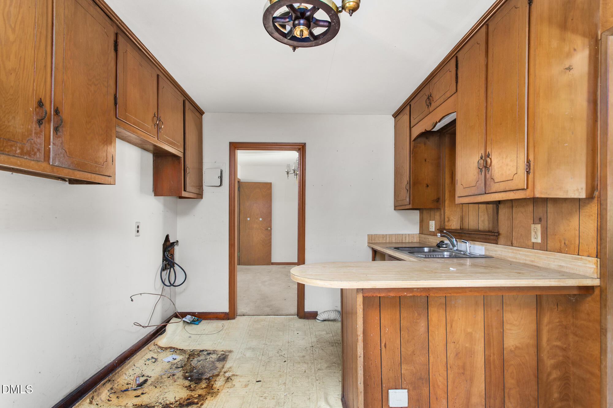 611 Mendel Terrace Property Photo 10