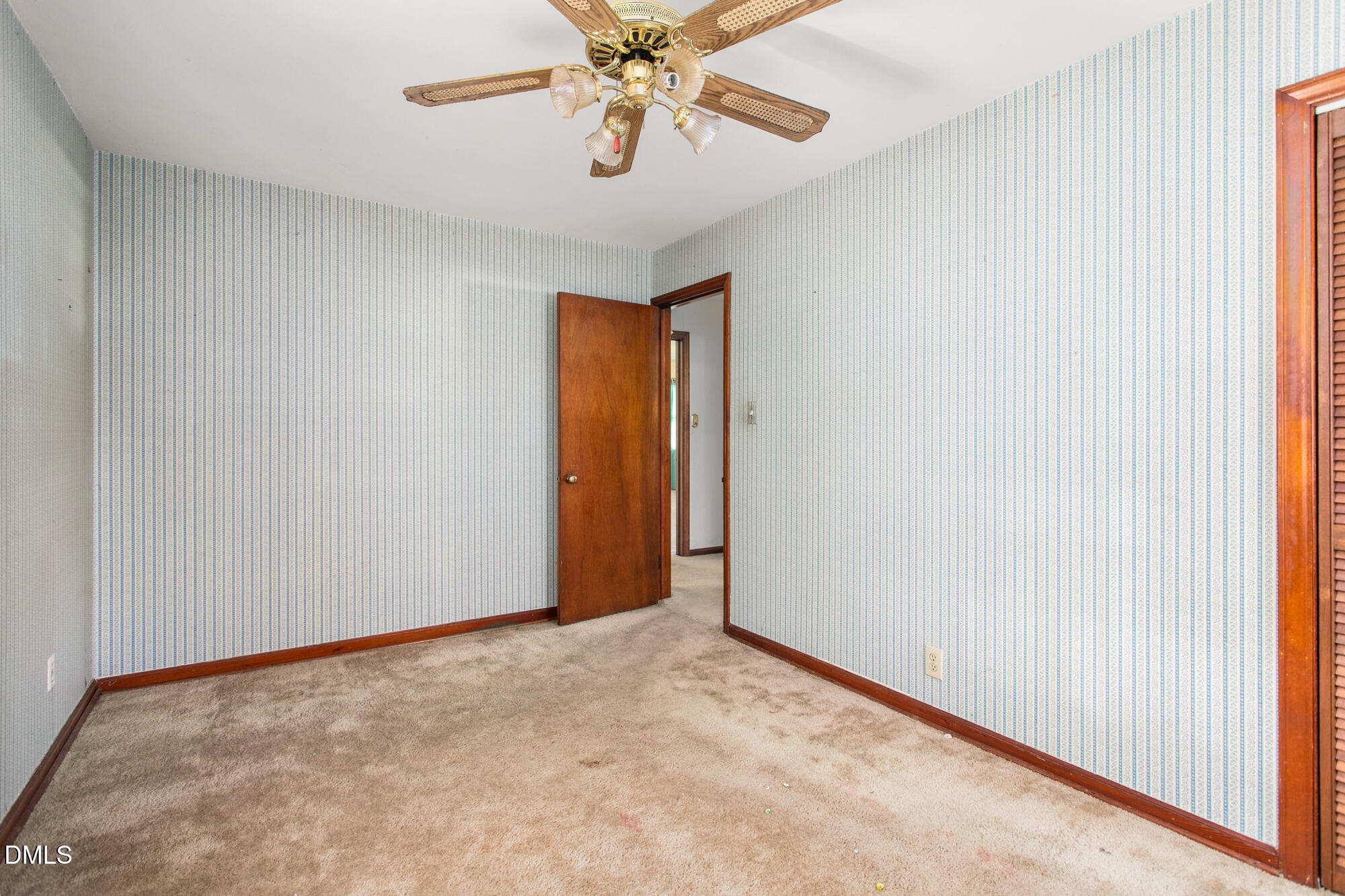 611 Mendel Terrace Property Photo 18