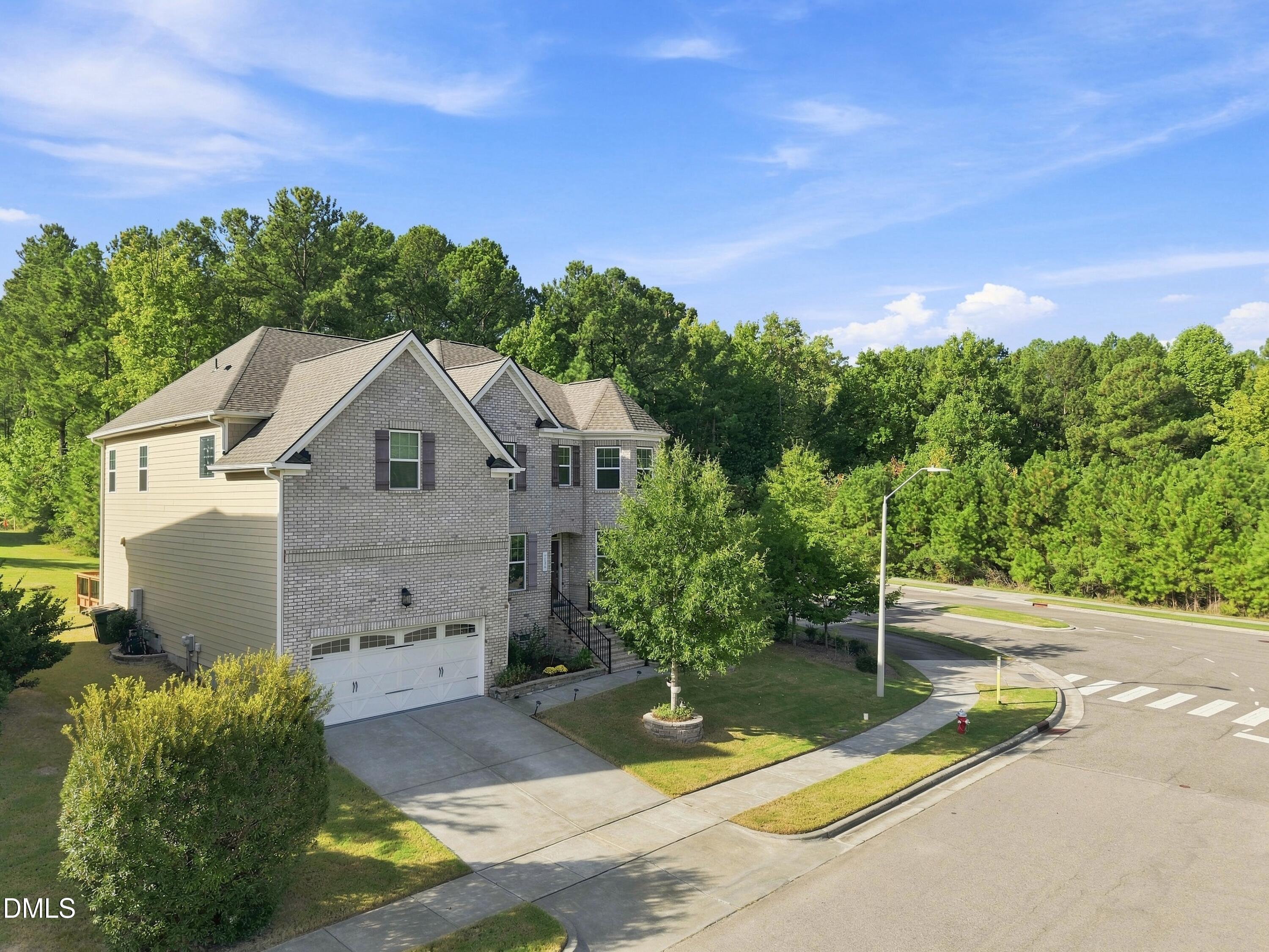 7104 Pamlico Bay Drive Property Photo 3