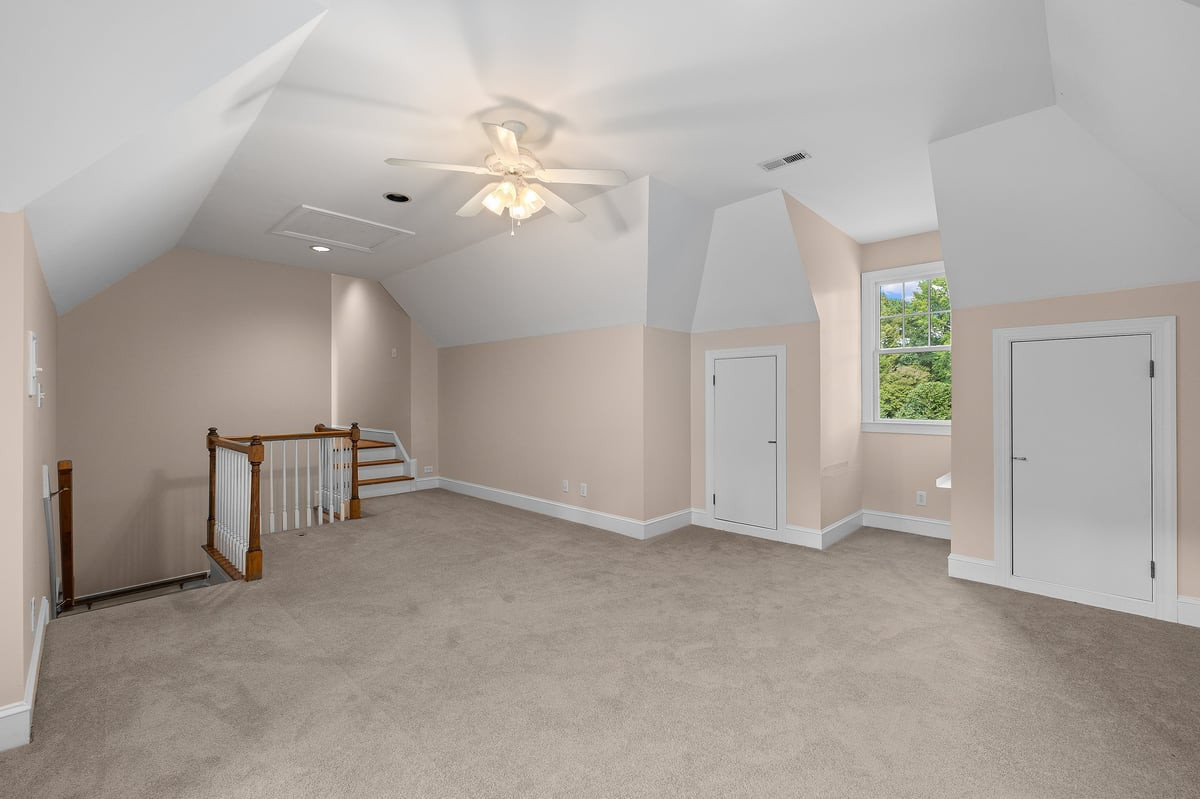 9017 Wildwood Links Street Property Photo 43