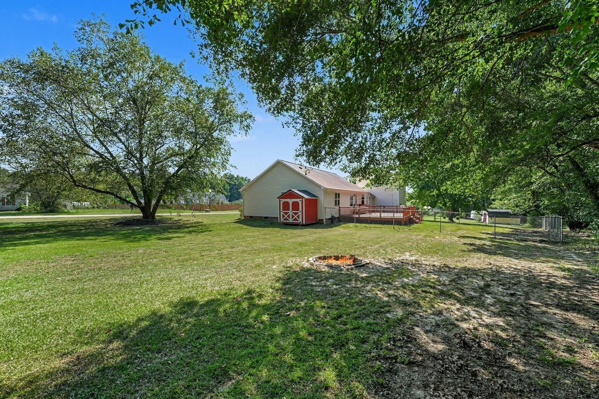 1145 Forest Glen Drive Property Photo 24