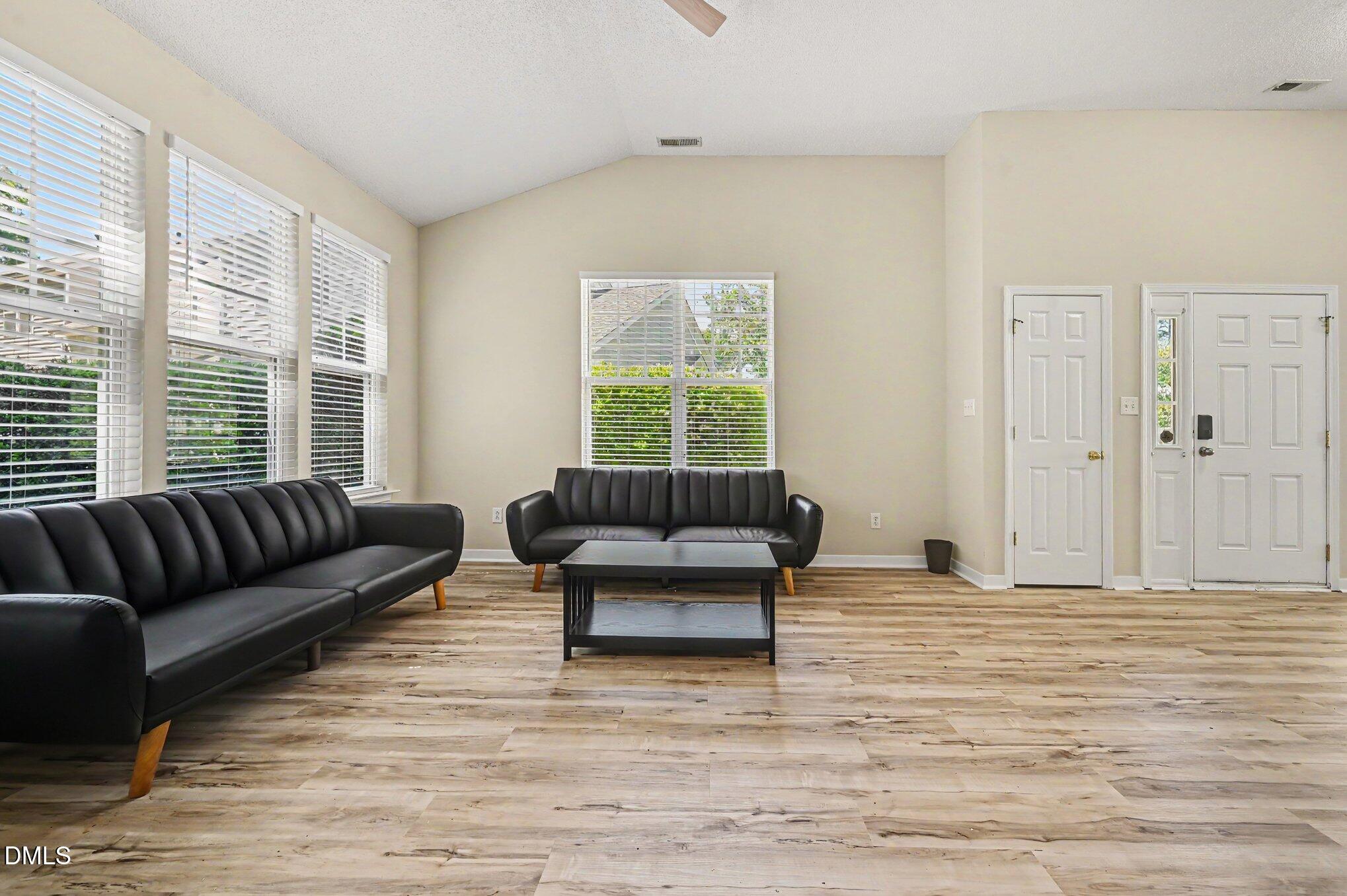 307 Founders Walk Drive Property Photo 6