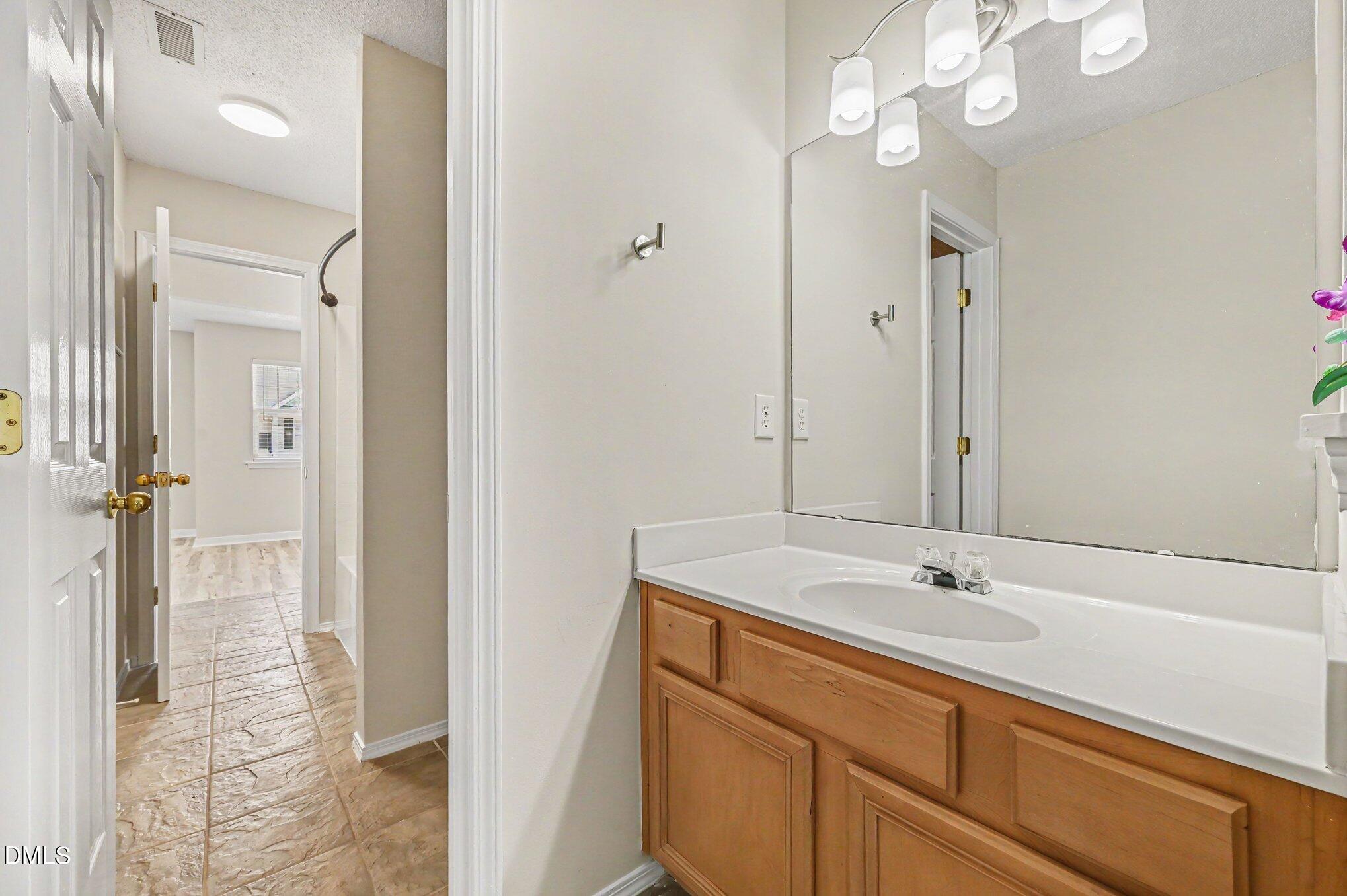 307 Founders Walk Drive Property Photo 19