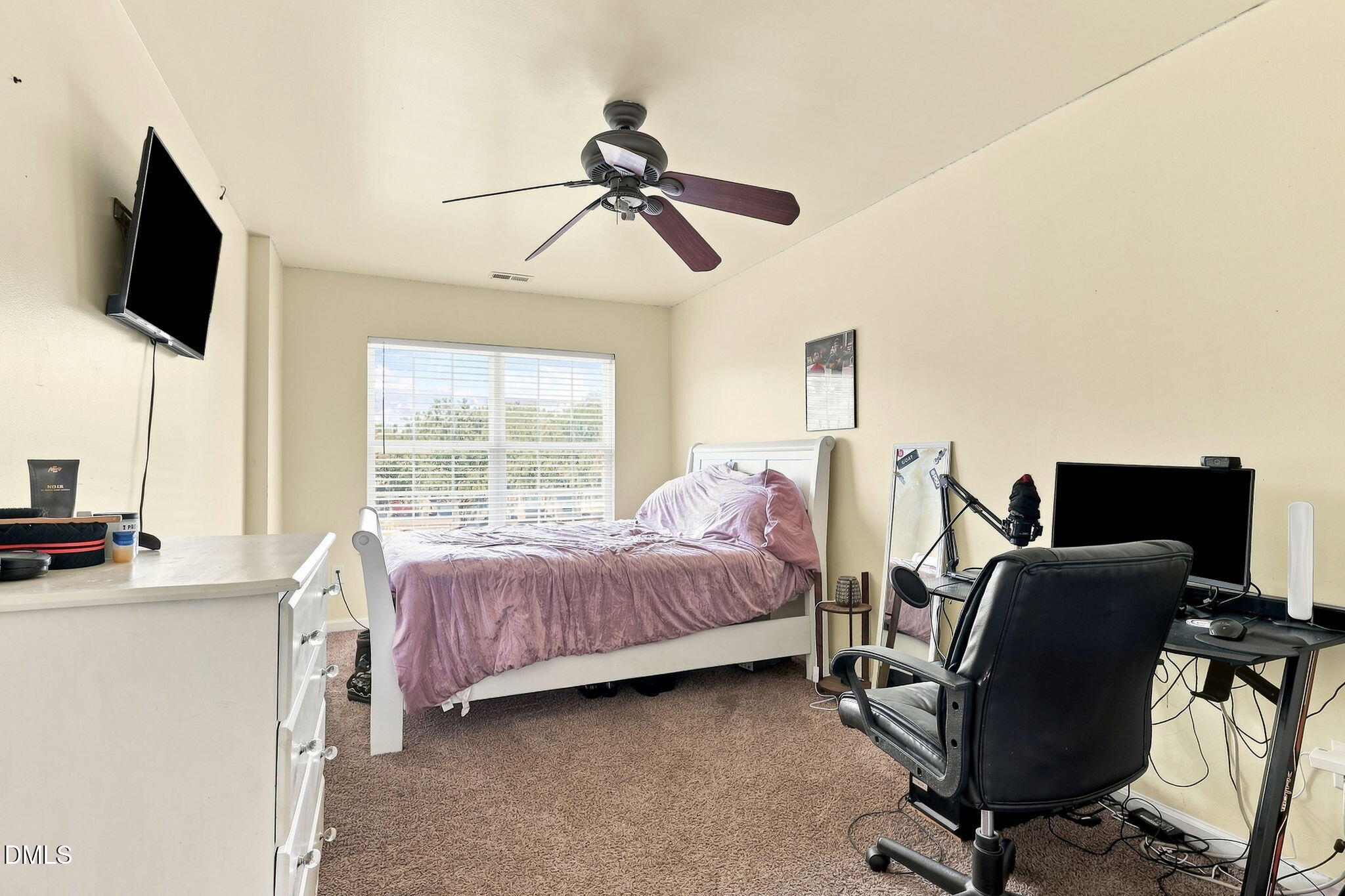 8640 Neuse Landing Lane 105 Property Photo 18