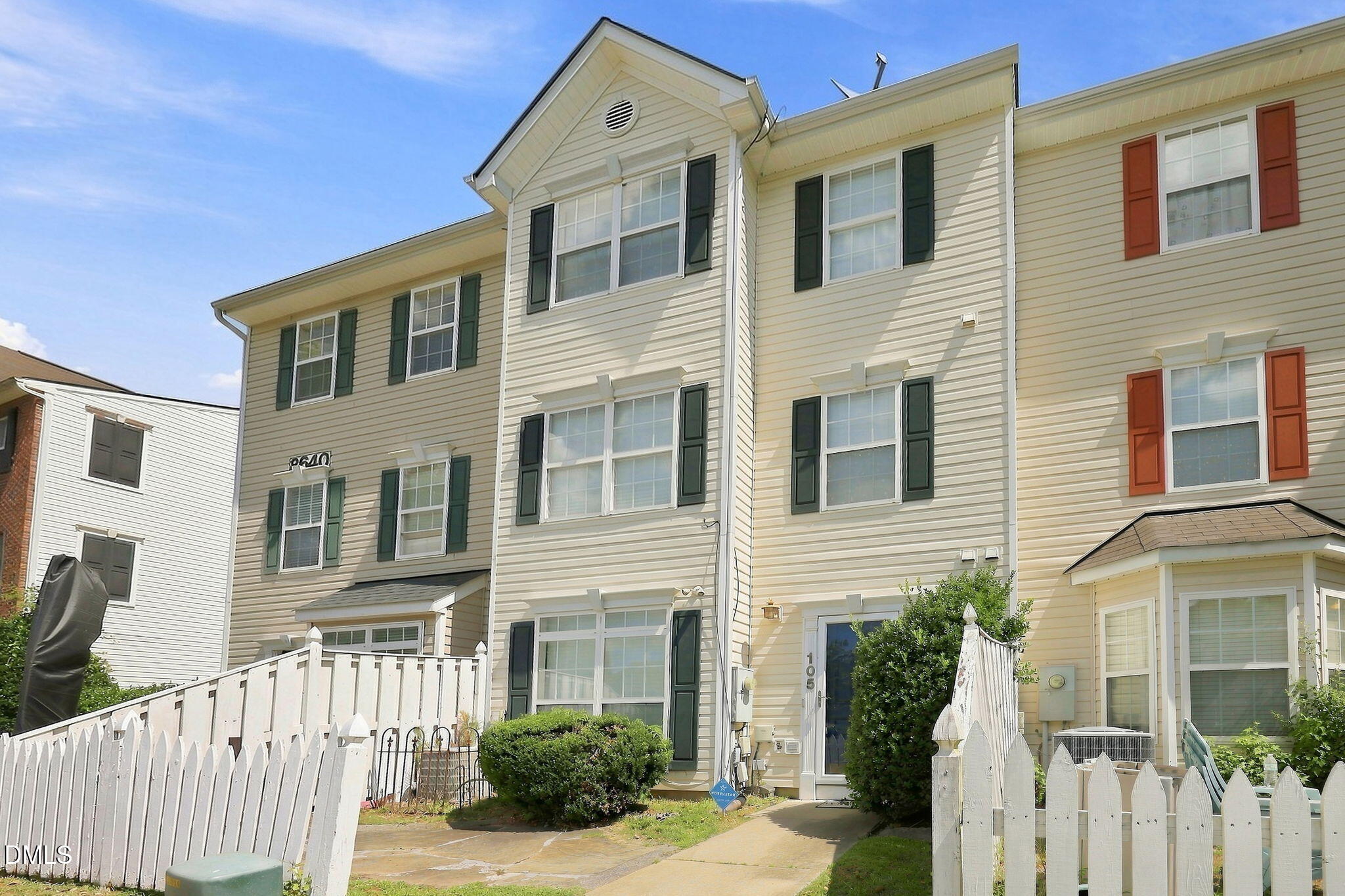 8640 Neuse Landing Lane 105 Property Photo 25