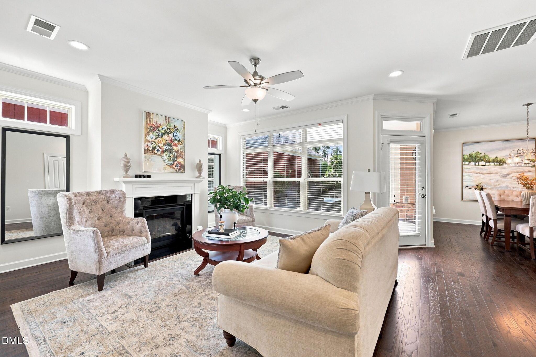 1407 Abbotsford Way Property Photo 4