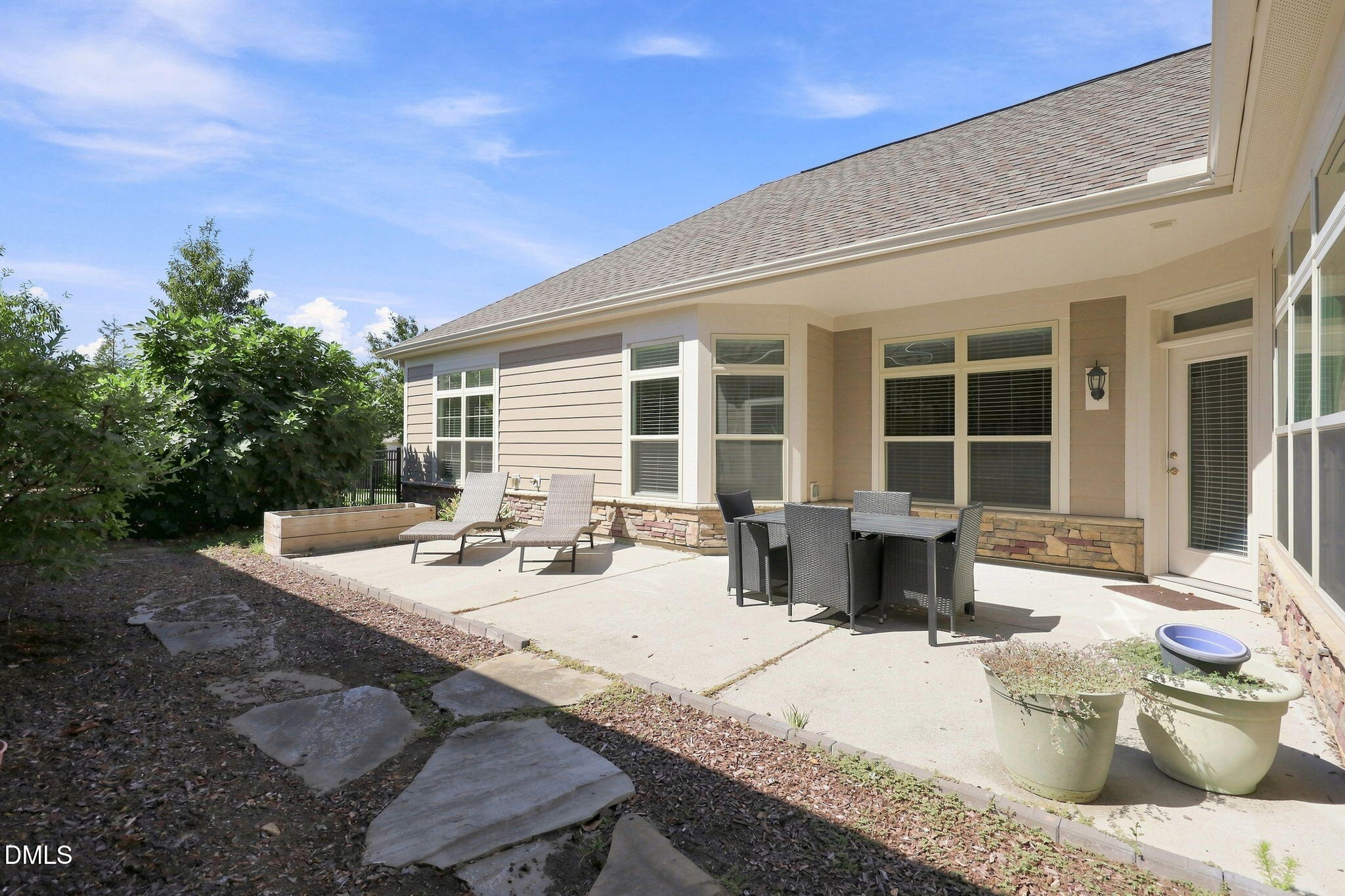 1407 Abbotsford Way Property Photo 29