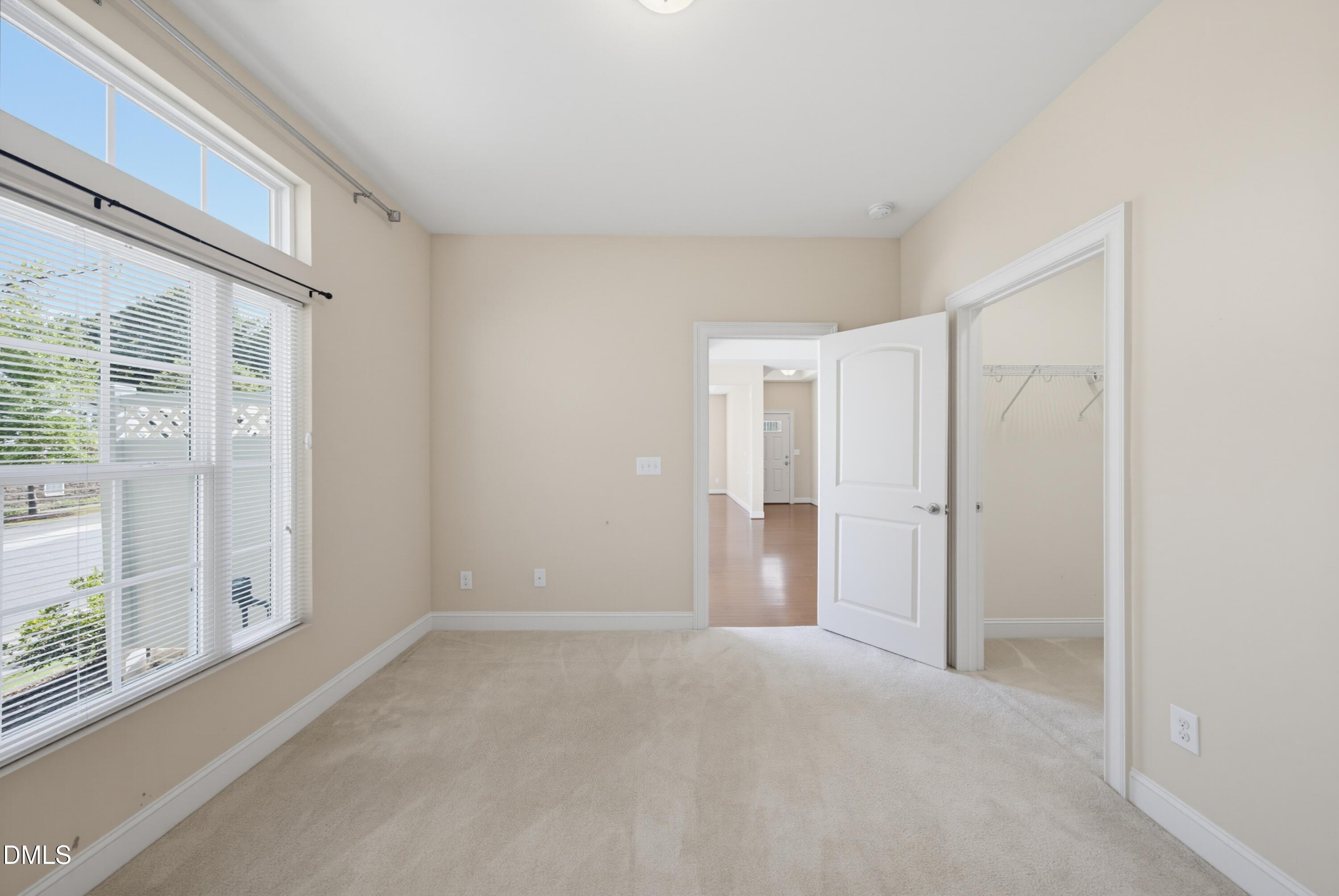 820 Blue Bird Lane Property Photo 33