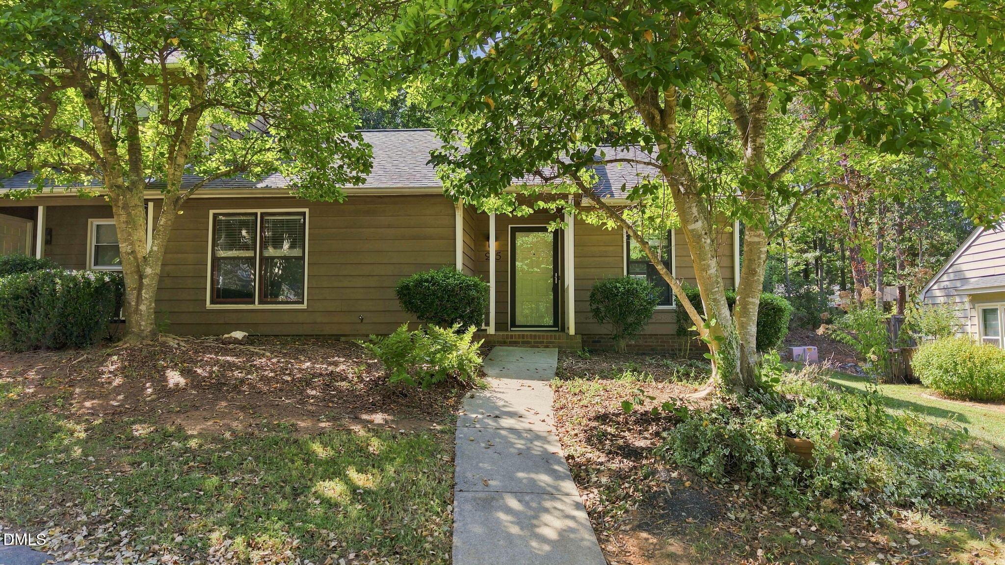 215 Applecross Drive Property Photo 1