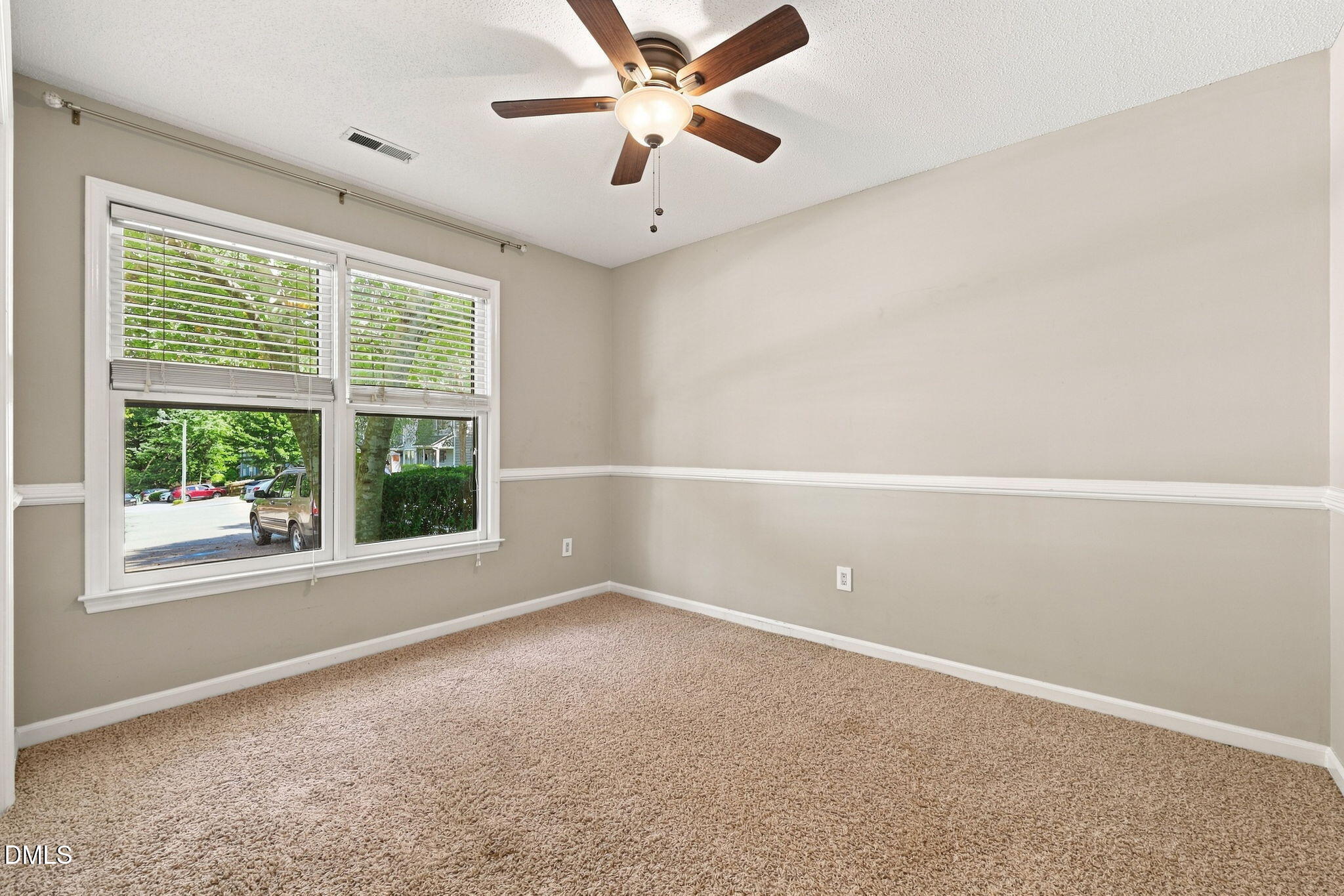 215 Applecross Drive Property Photo 12