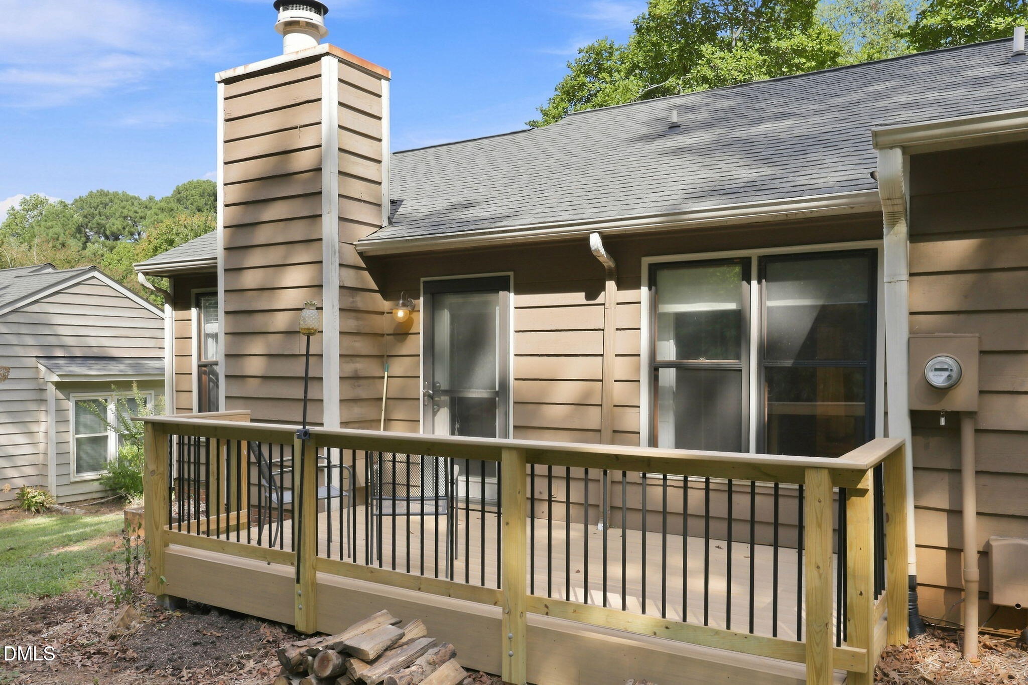 215 Applecross Drive Property Photo 14