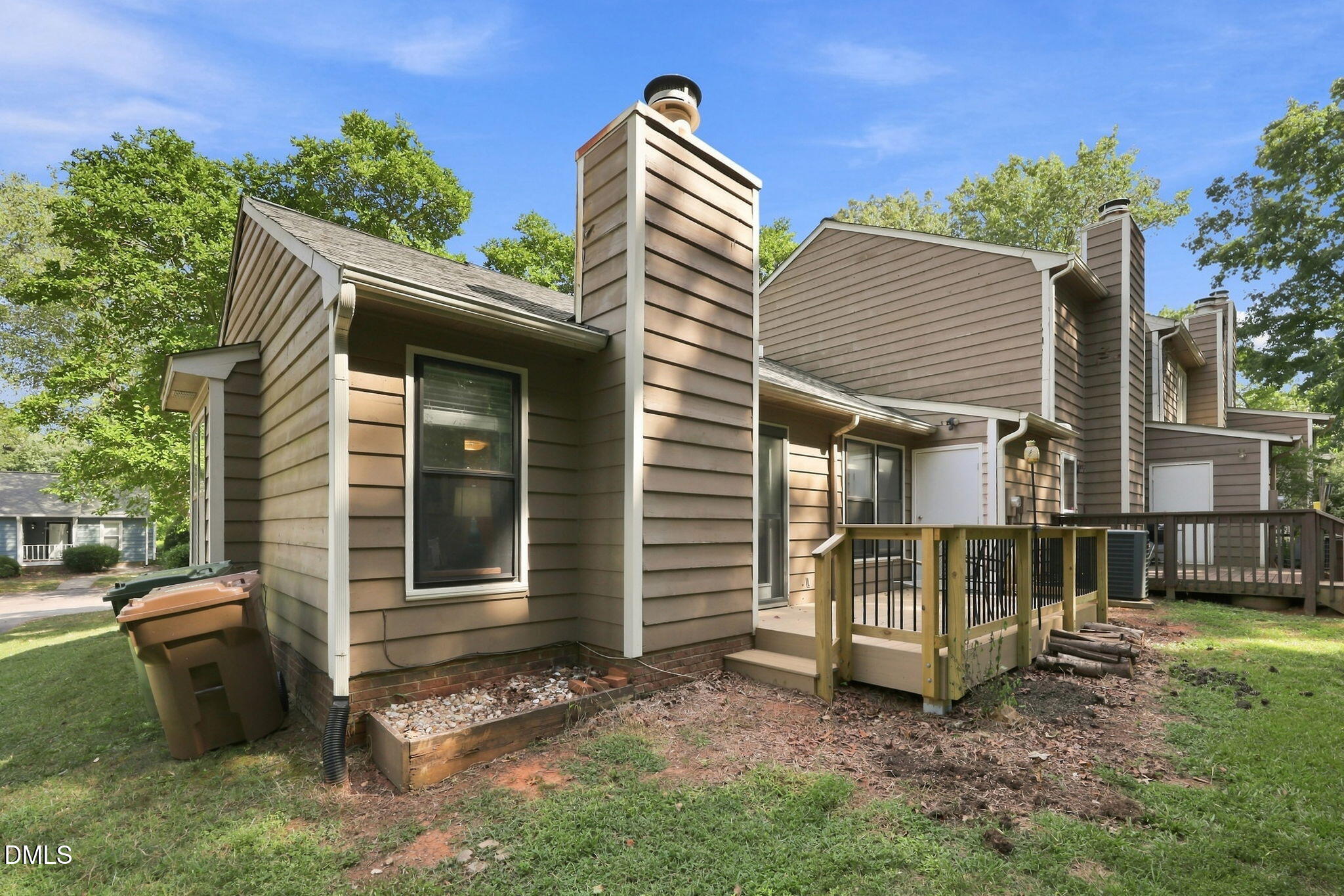 215 Applecross Drive Property Photo 15
