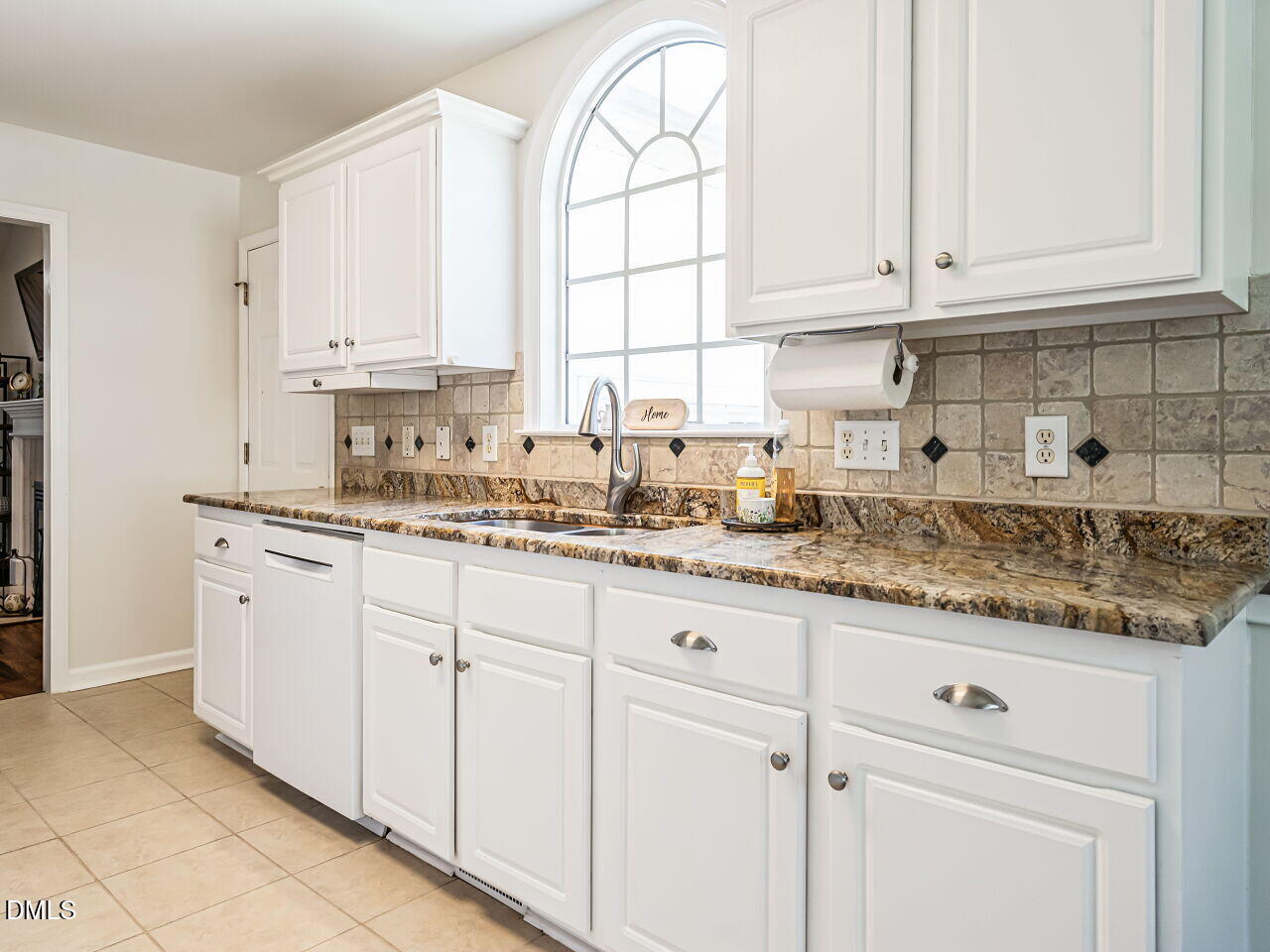 517 Rodney Bay Crossing Property Photo 14