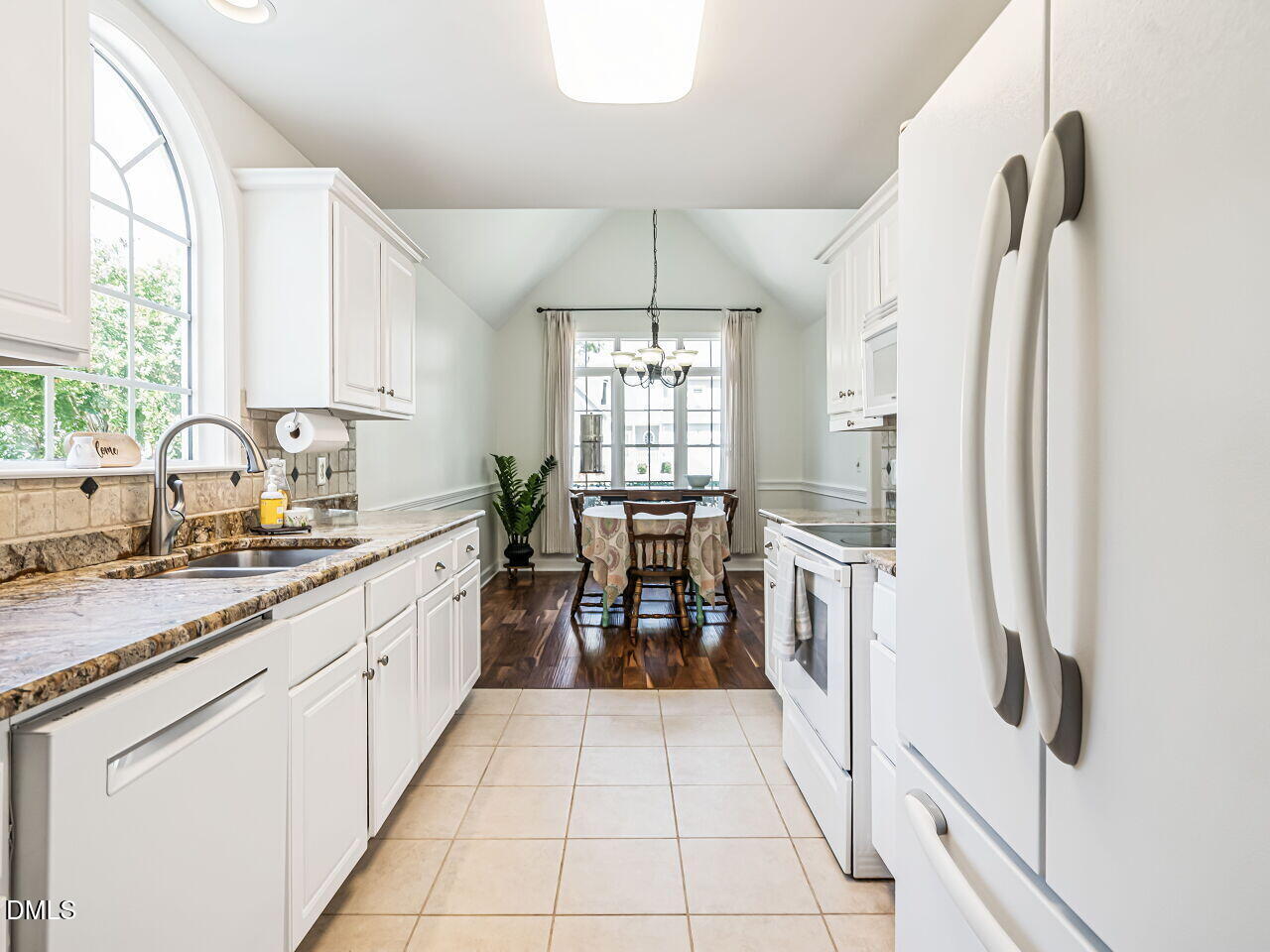 517 Rodney Bay Crossing Property Photo 15