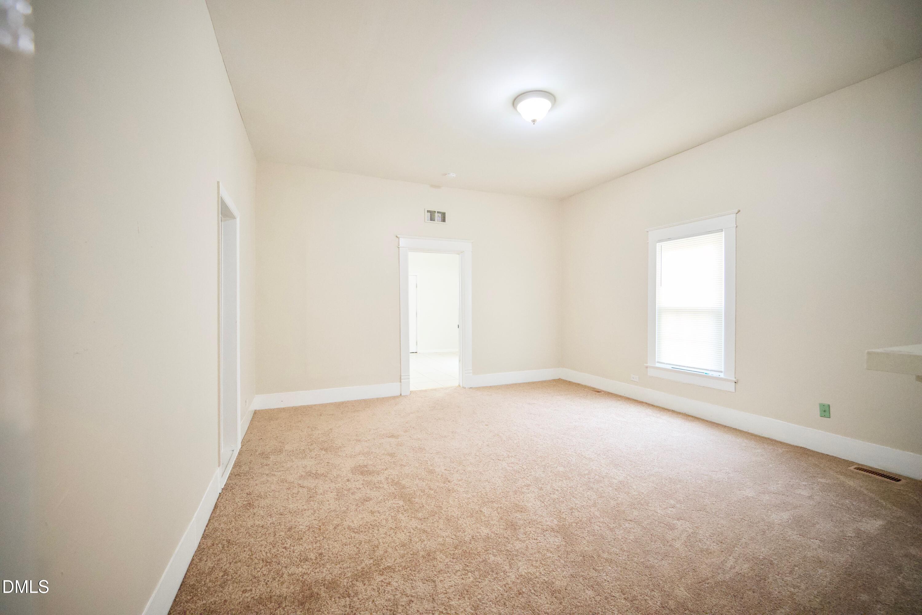 1101 Eva Street Property Photo 6