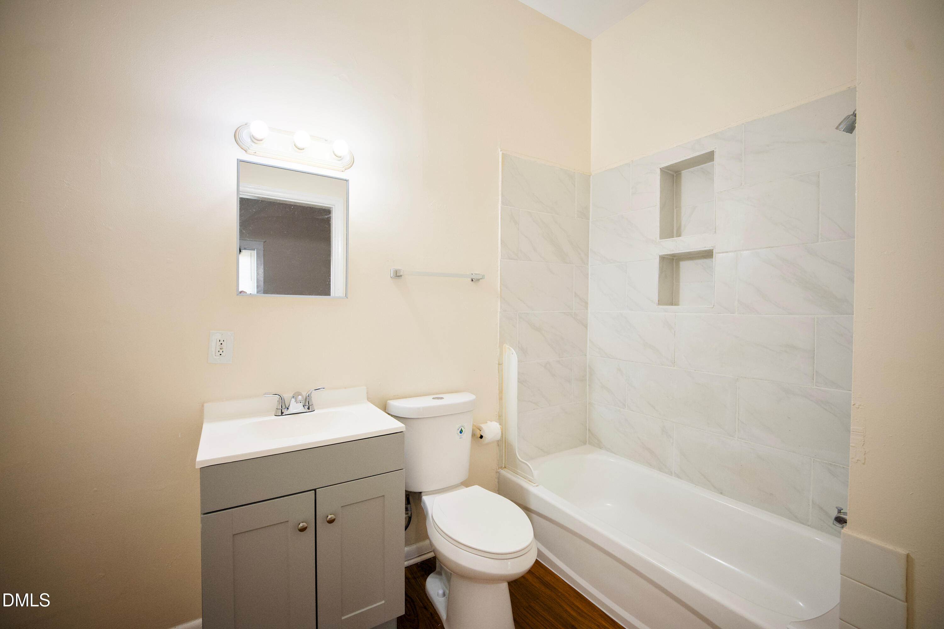 1101 Eva Street Property Photo 7