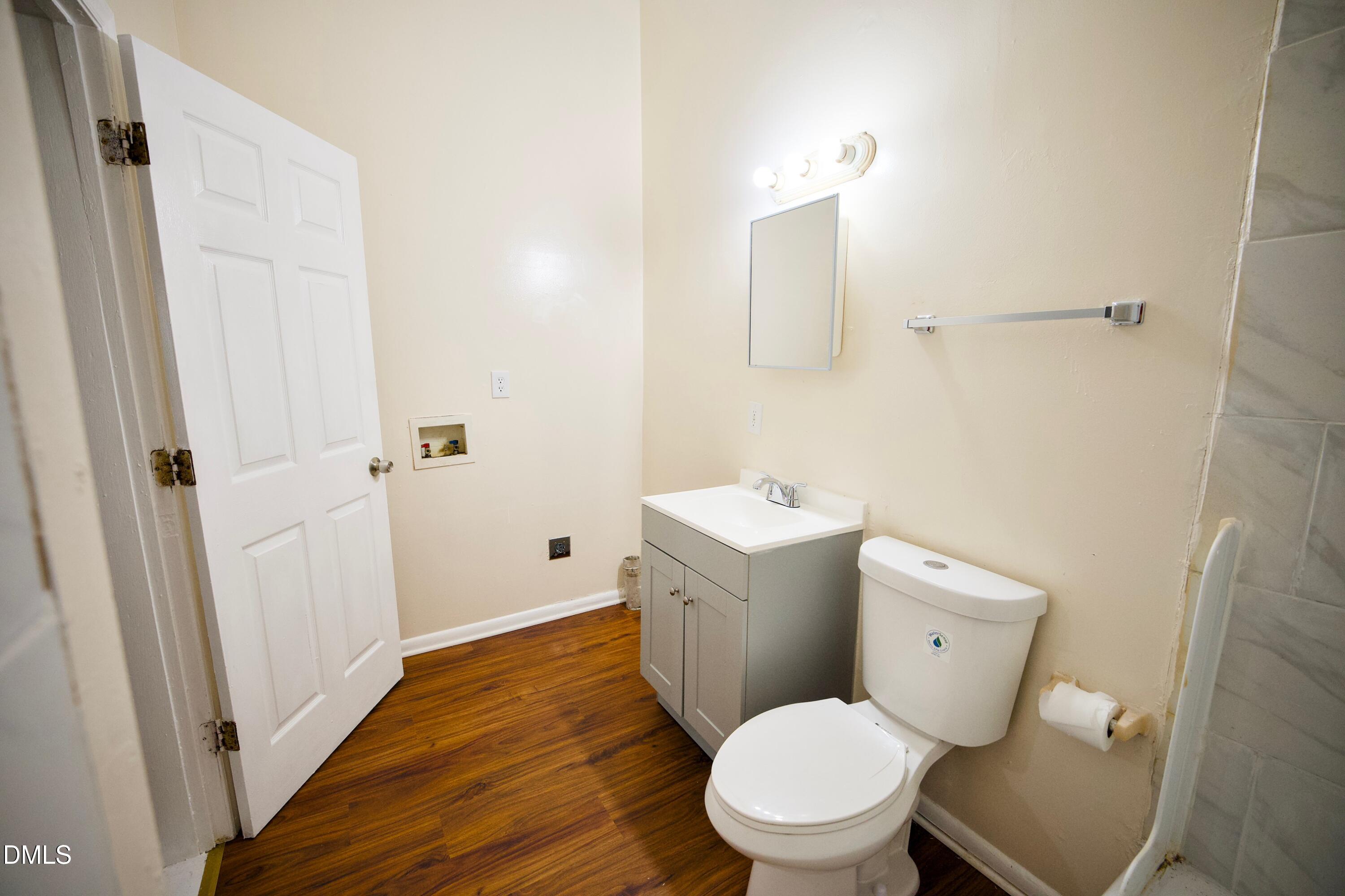 1101 Eva Street Property Photo 9