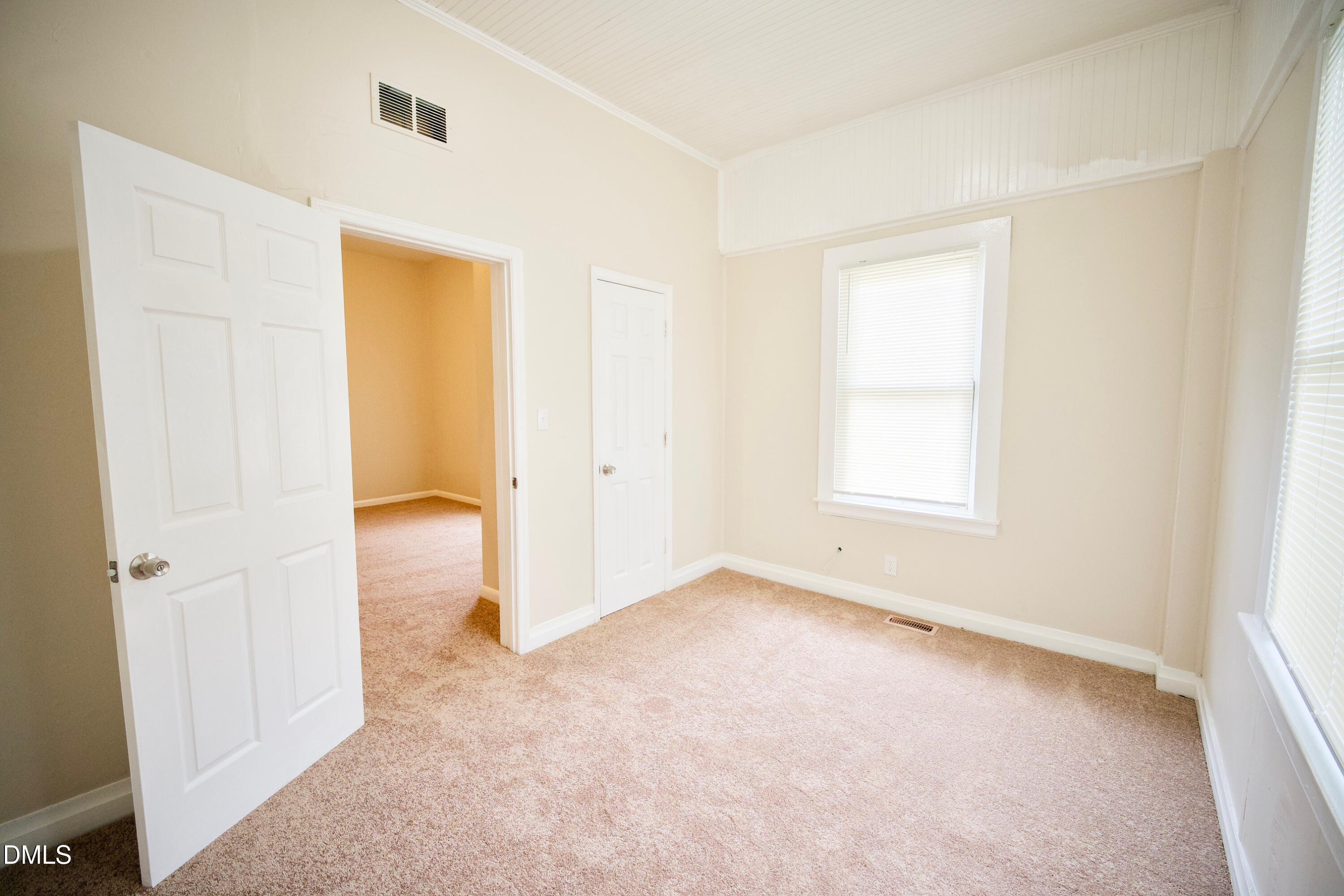 1101 Eva Street Property Photo 14