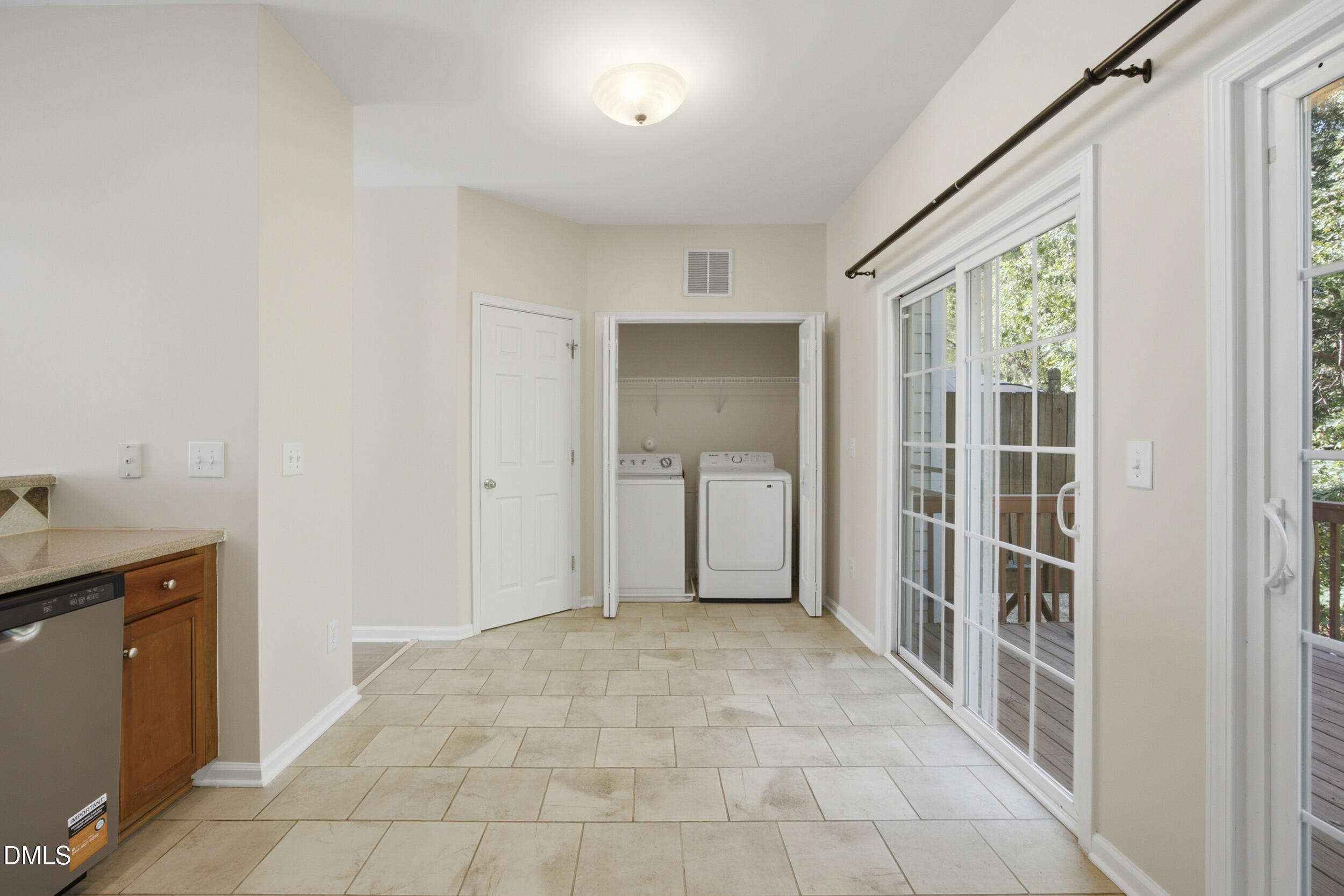 316 Linden Park Lane Property Photo 10
