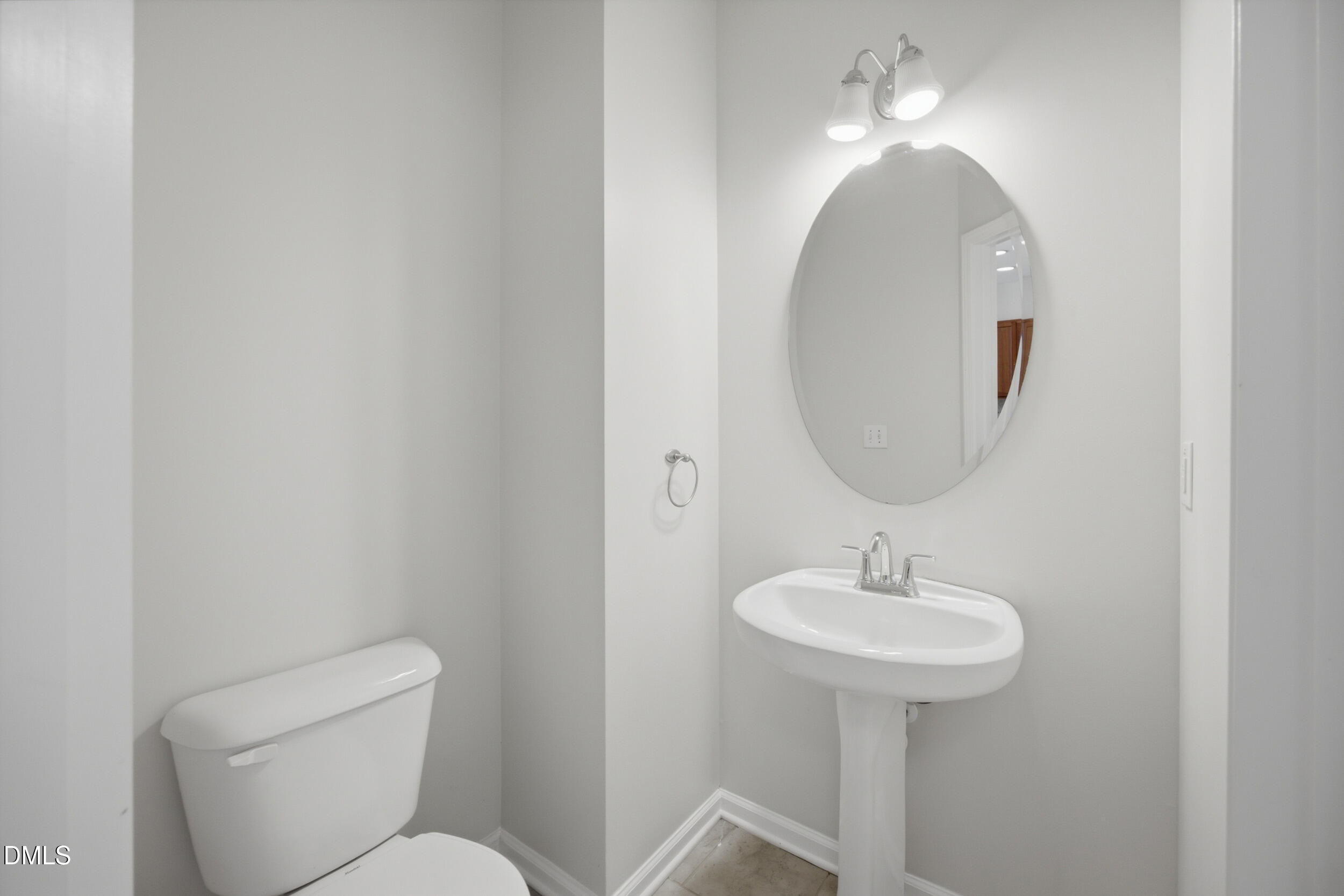 316 Linden Park Lane Property Photo 11