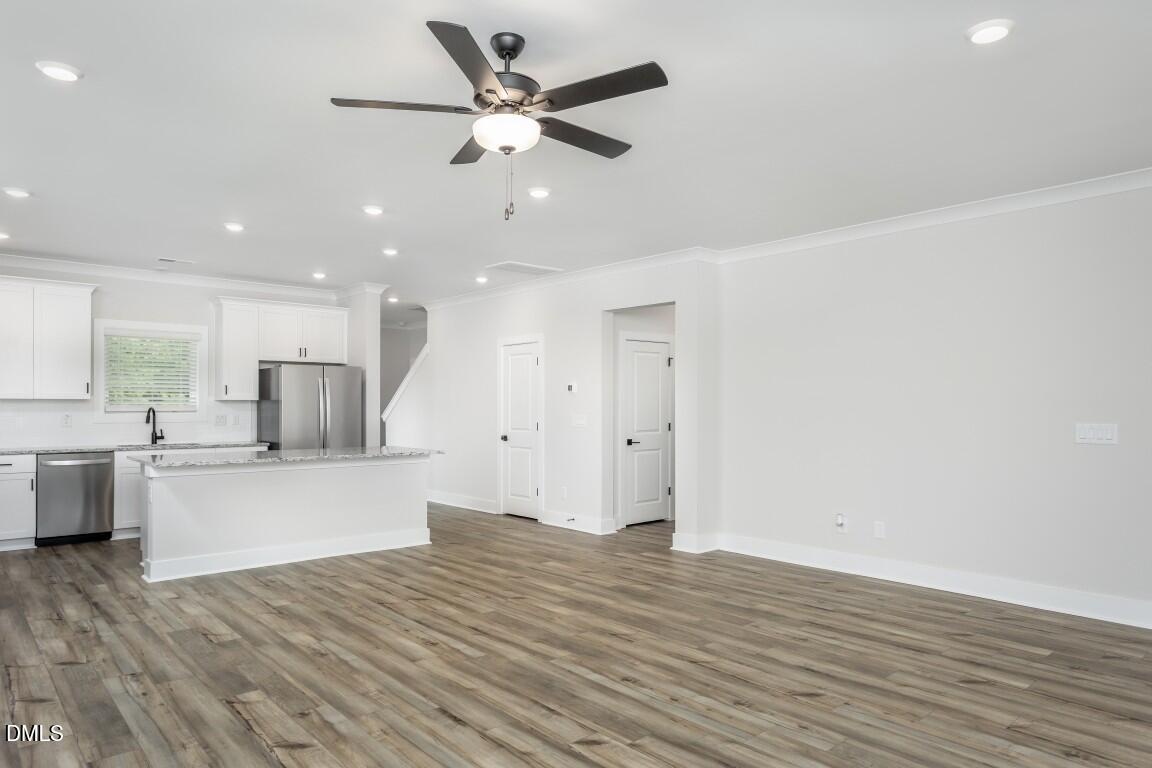 220 Custer Drive Property Photo 10
