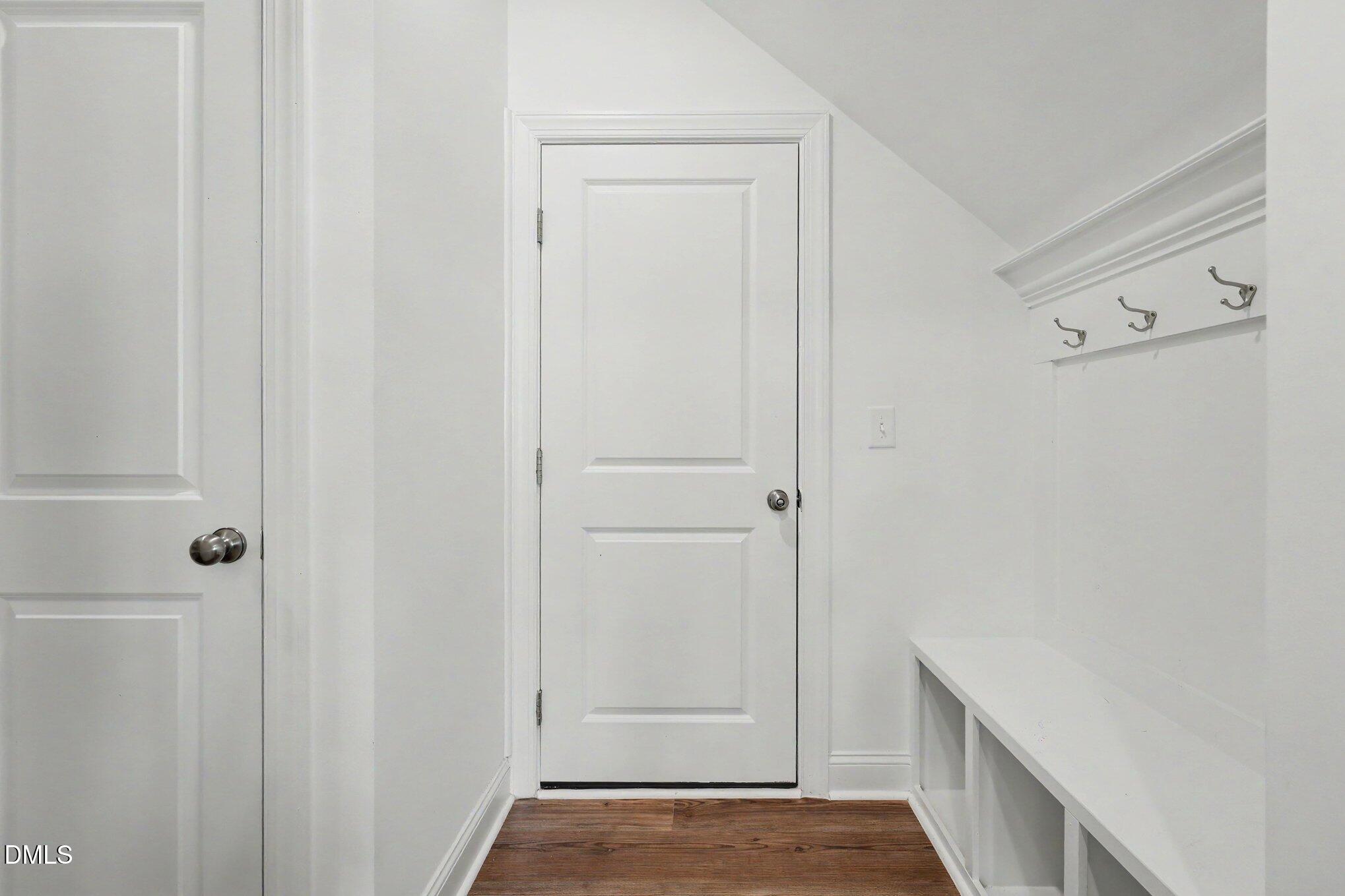 1548 Goldfinch Perch Lane Property Photo 13