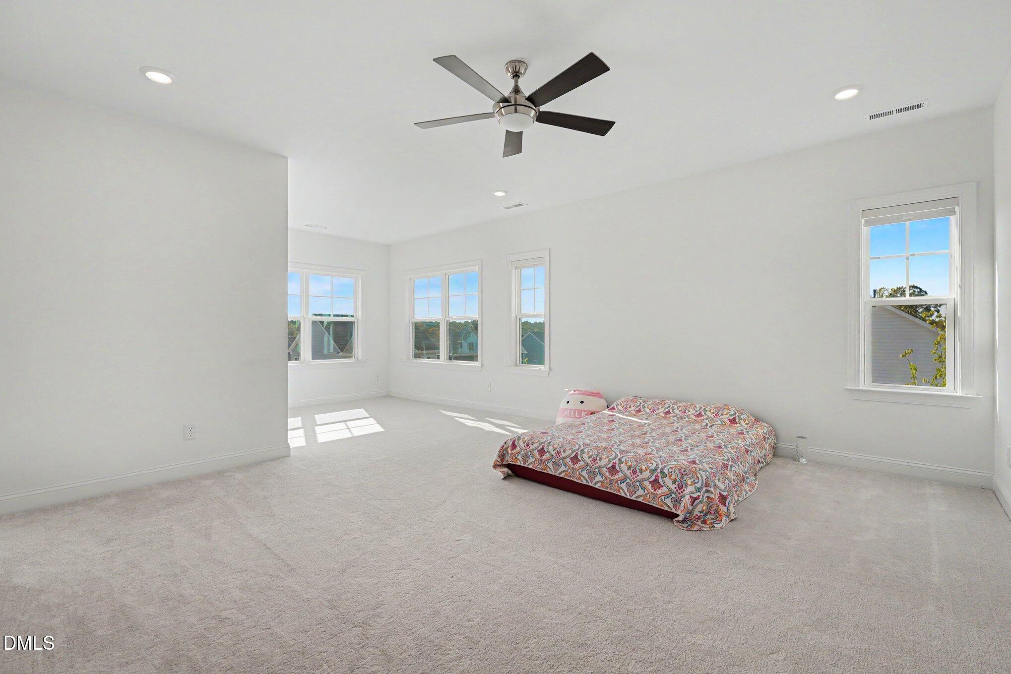 1548 Goldfinch Perch Lane Property Photo 19