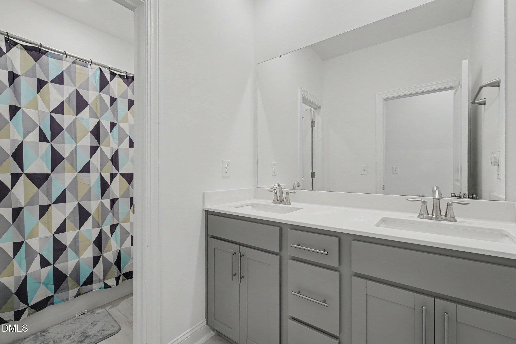 1548 Goldfinch Perch Lane Property Photo 25
