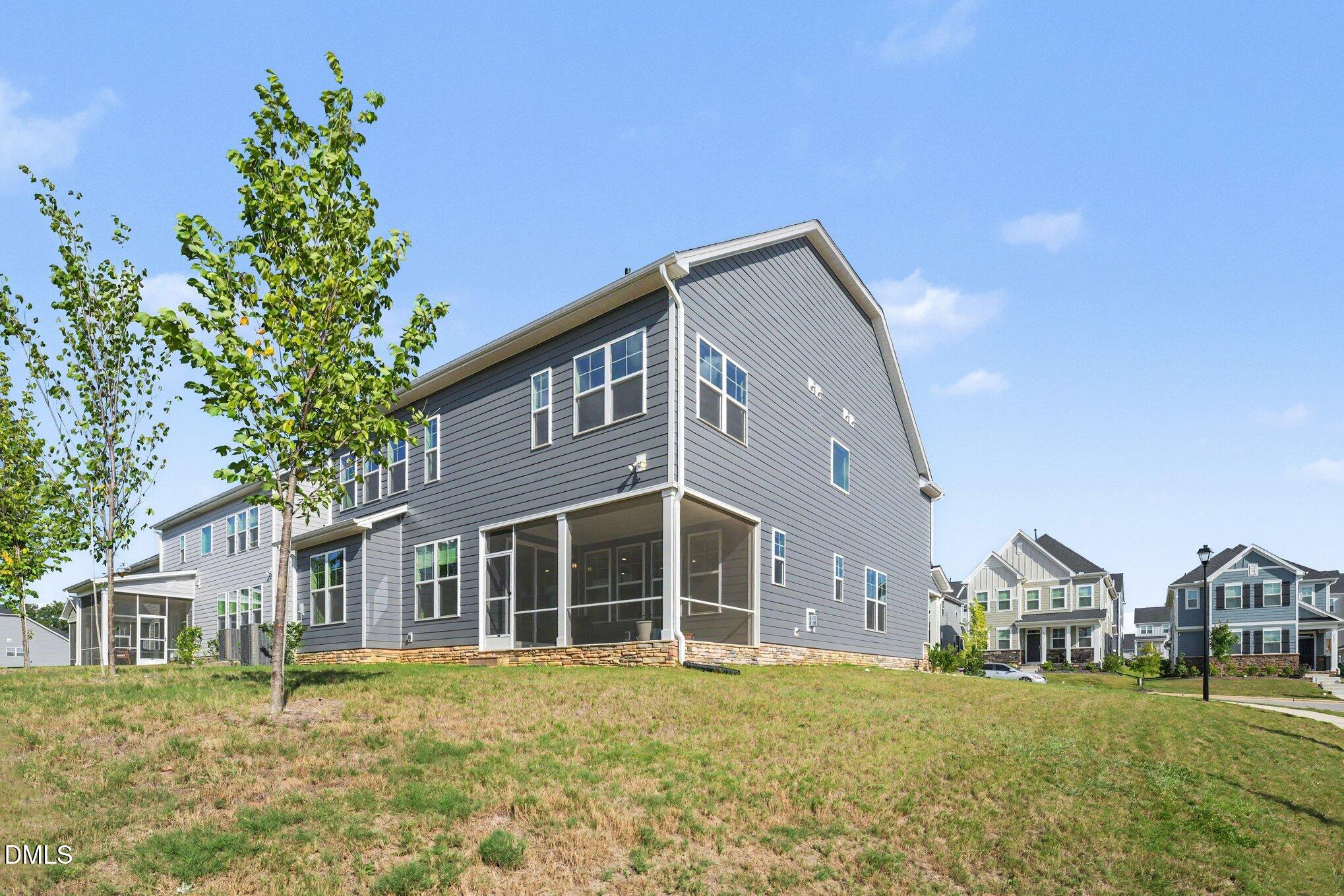 1548 Goldfinch Perch Lane Property Photo 28