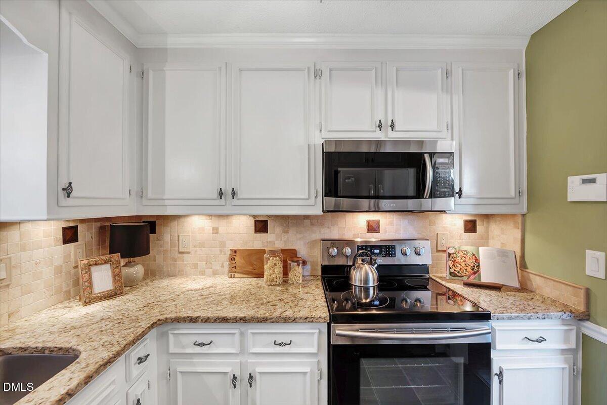 4221 Traders Dock Court Property Photo 12