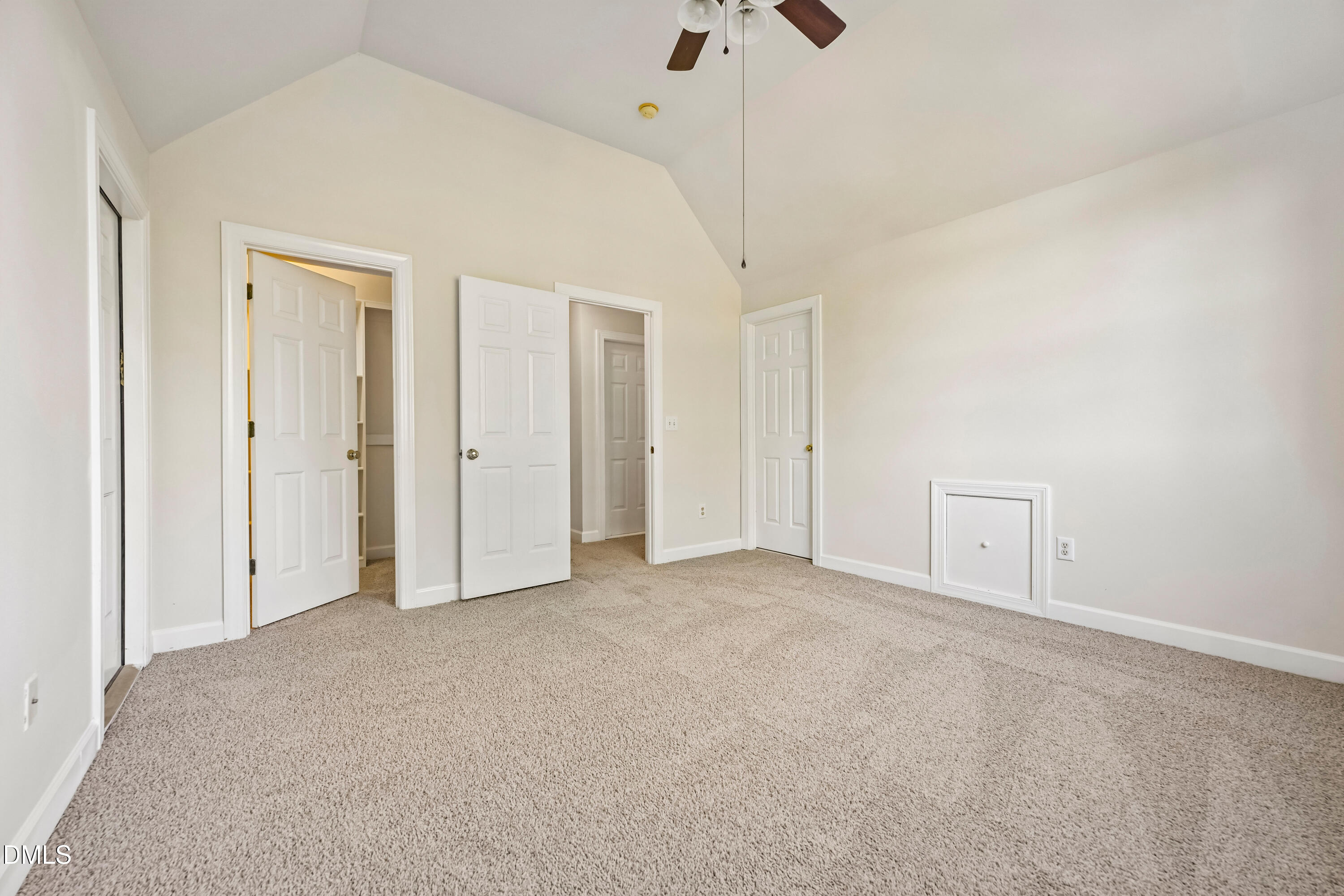 9701 Chris Drive Property Photo 14