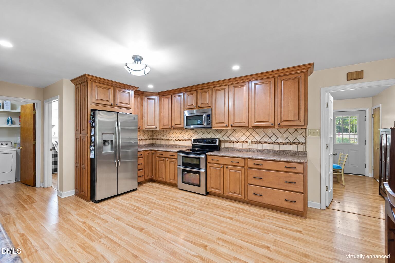 6324 Tryon Road Property Photo 11
