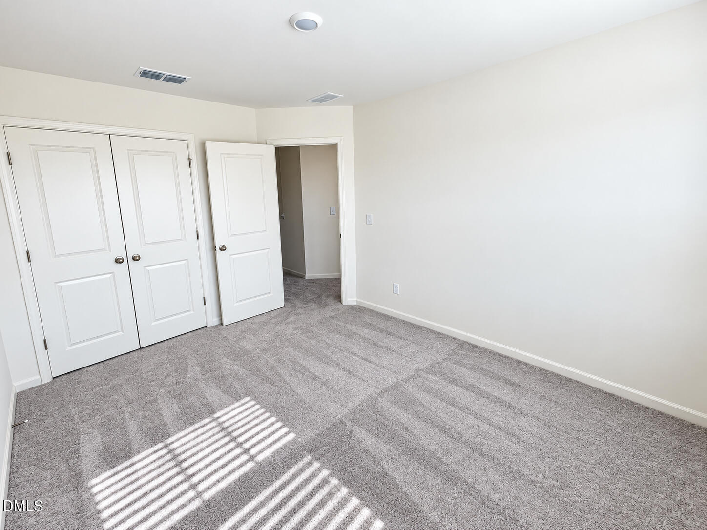 417 Dandelion Court Property Photo 6