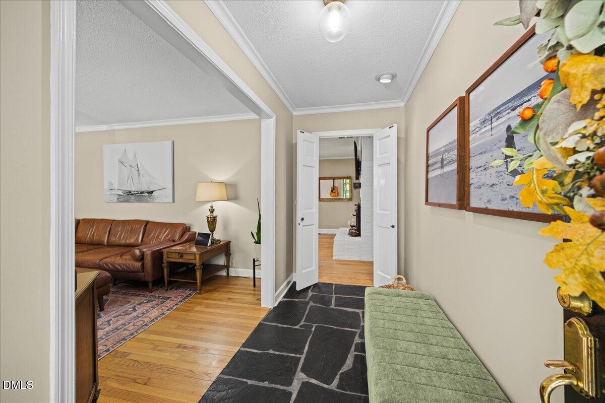 6908 Brecken Ridge Avenue Property Photo 4