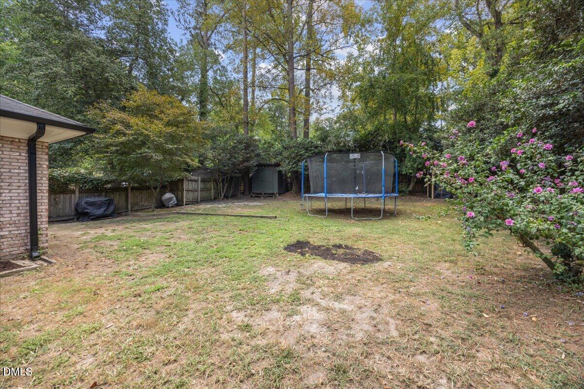 6908 Brecken Ridge Avenue Property Photo 35